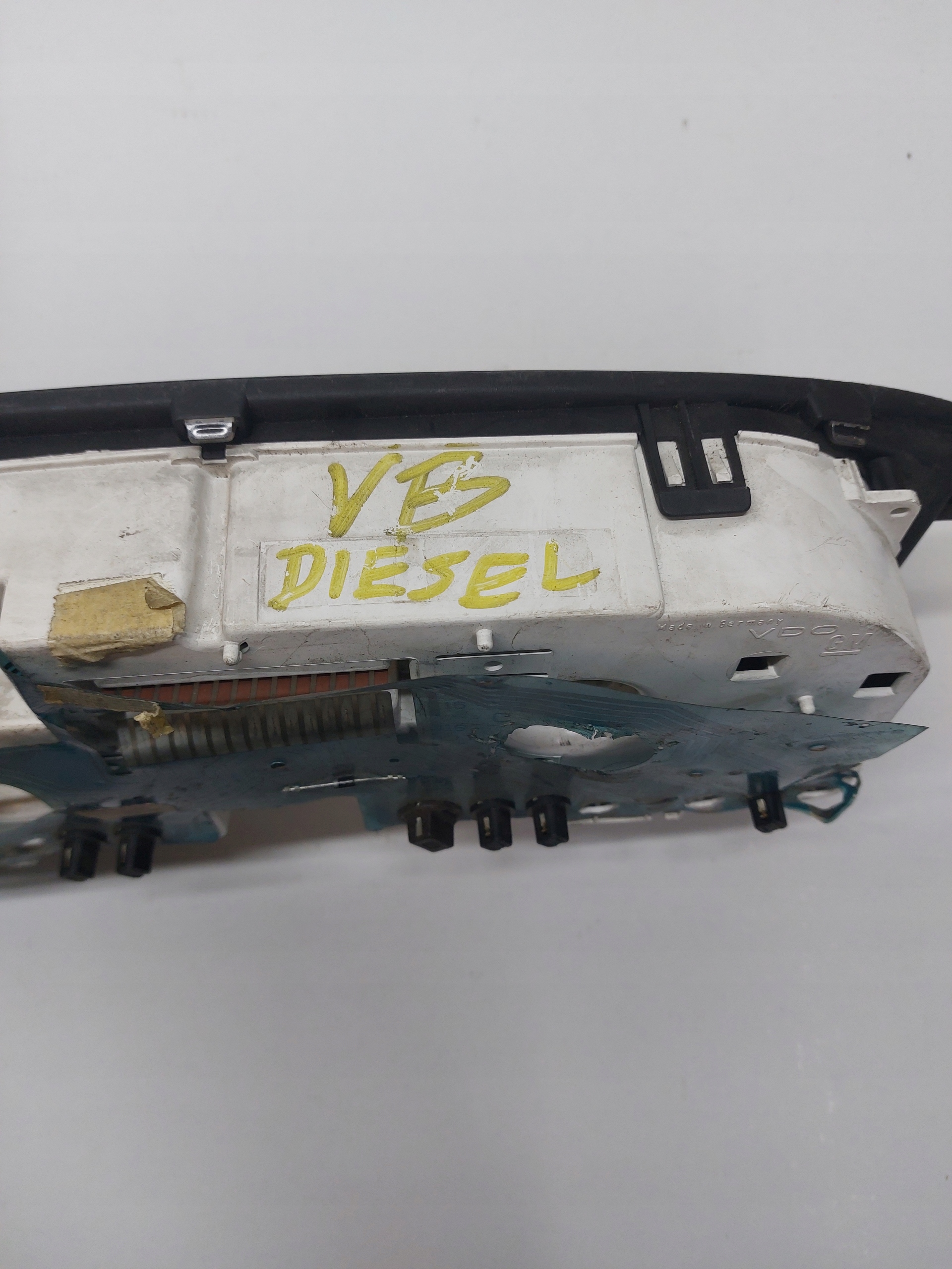 dials dials OPEL VECTRA B 1.8 90569785KK