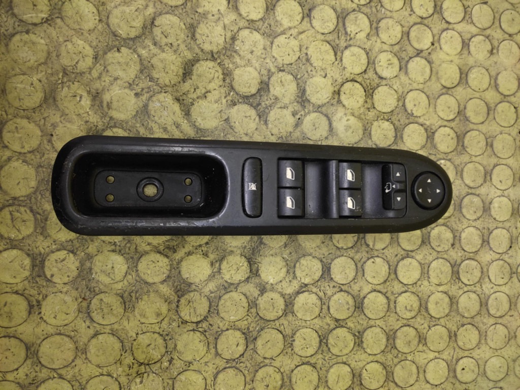 PEUGEOT 407 window control switch 96468704XT