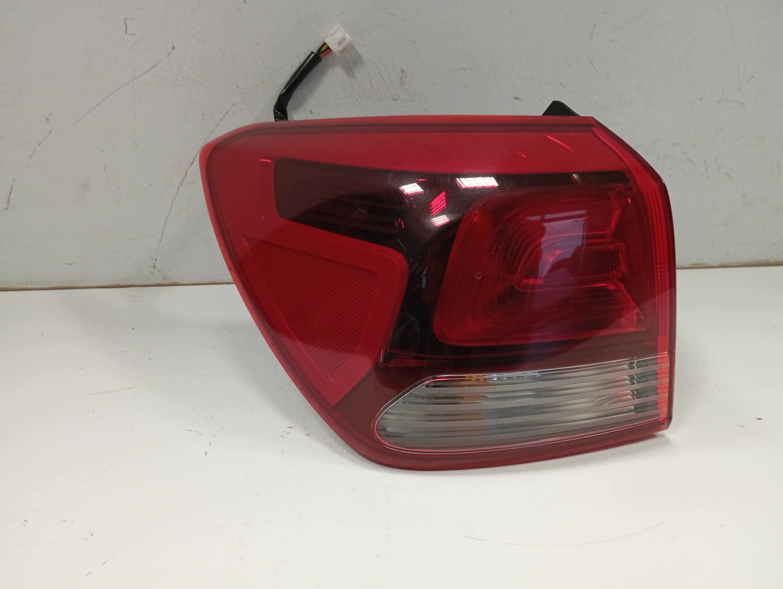 light rear part rear left KIA RIO IV