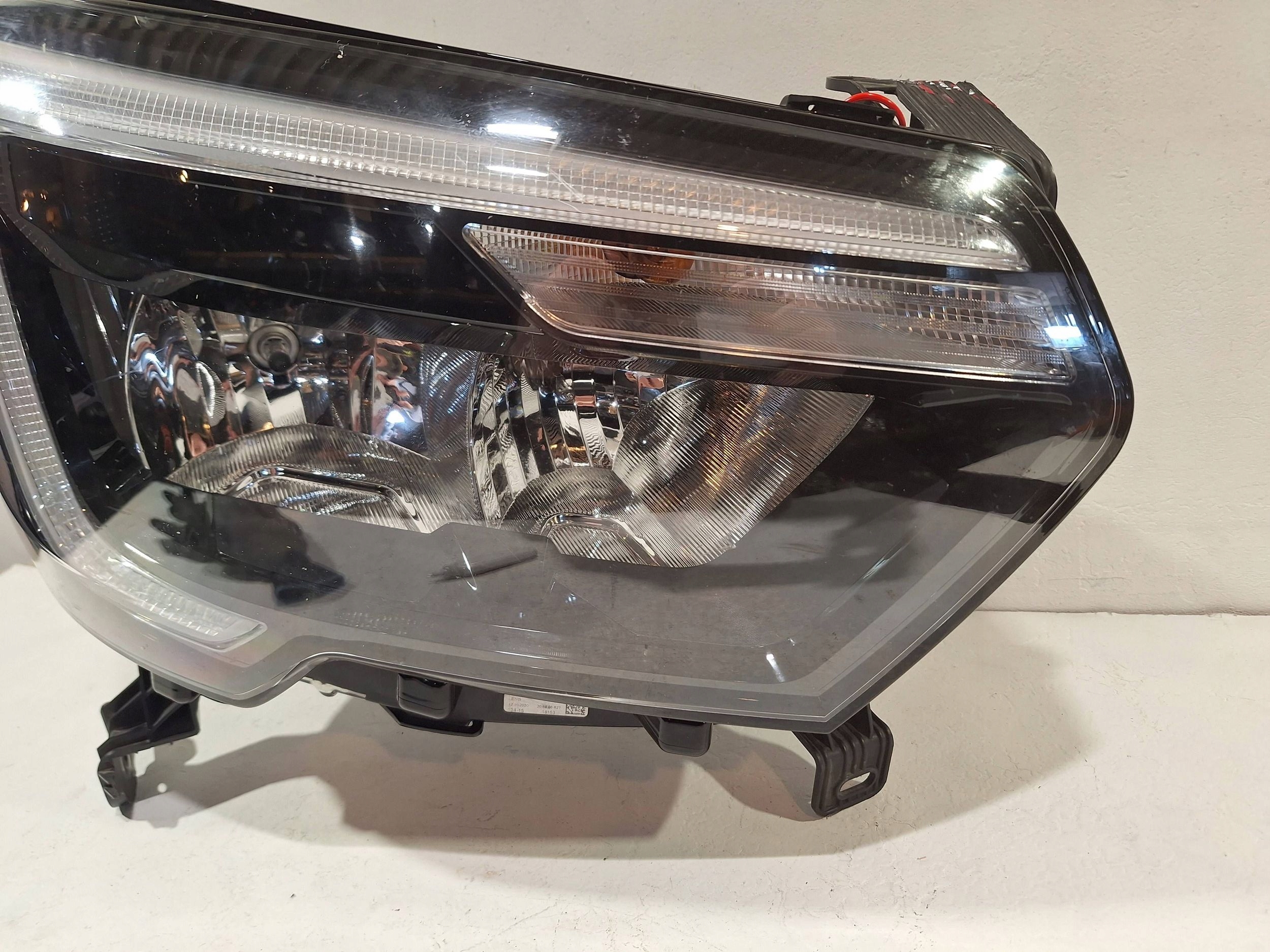 light front right 260105567R RENAULT MASTER IV MOVANO B LIFT 19