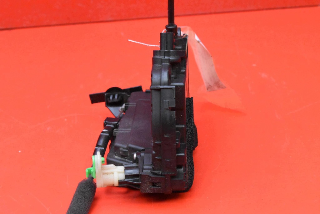 lock door left front front EU 805031107R RENAULT ZOE 1 and 12-24
