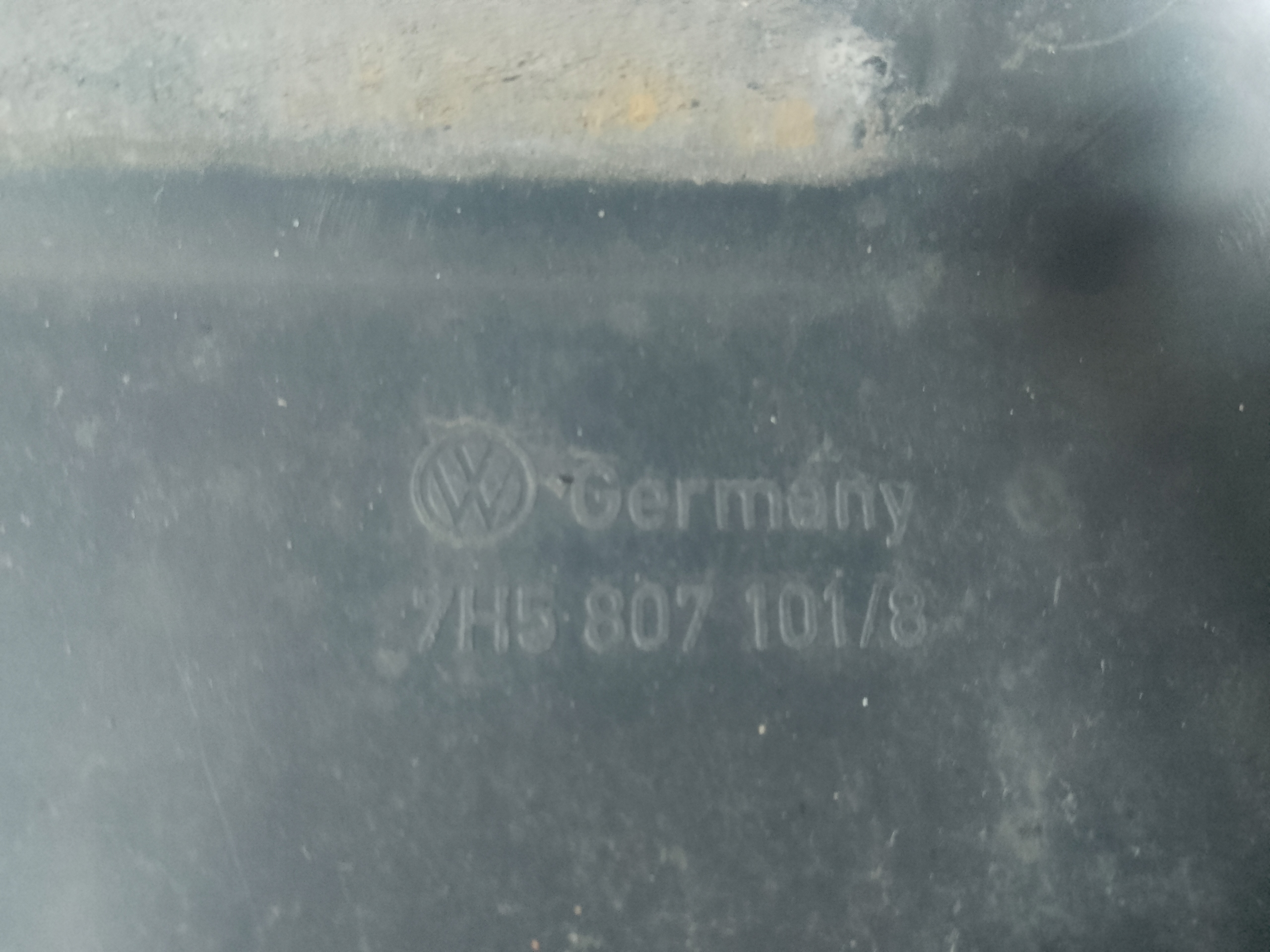 VW Transporter T5 Kühlergrill FRONTGRILL Kühlergitter 7H5807101 - Thumbnail 9