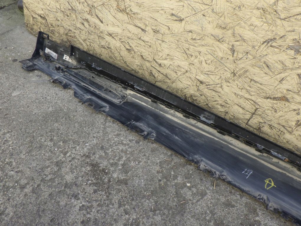 BMW X6 G06 M PAKIET moulding threshold threshold right