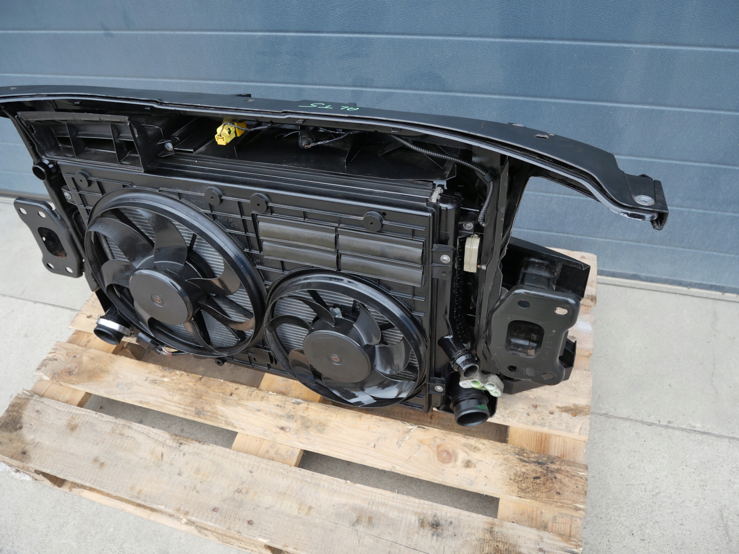 support panel for radiators radiator SKODA SUPERB II 2 2.0TDI pillar sider