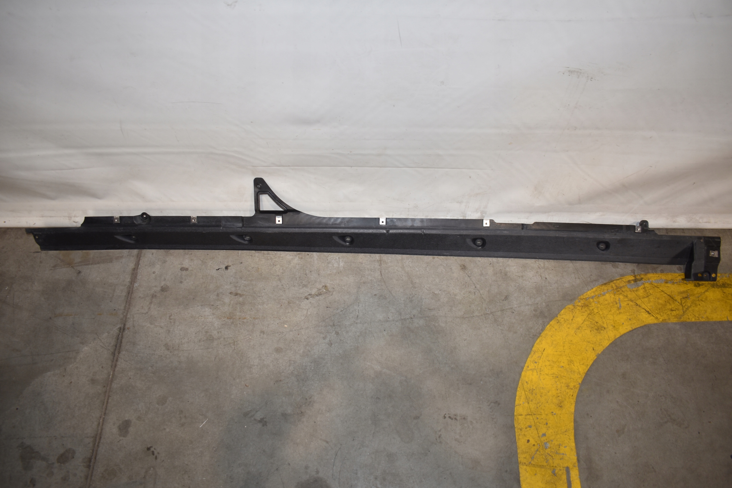 moulding cap threshold of the threshold left LAMBORGHINI URUS AUDI Q8 RSQ8 1
