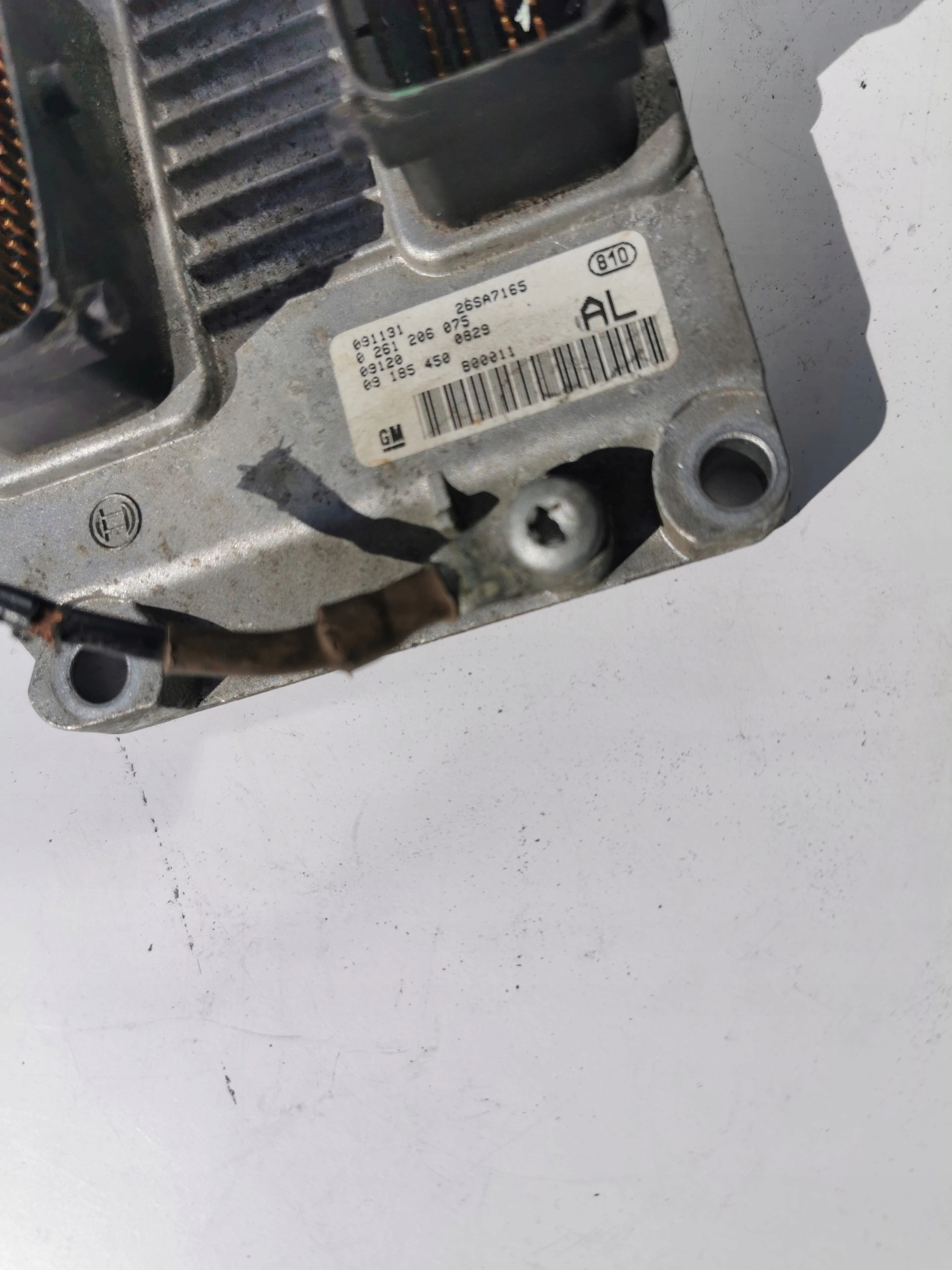 OPEL AGILA 1.2B 16V 0261206075 09185450 computer E