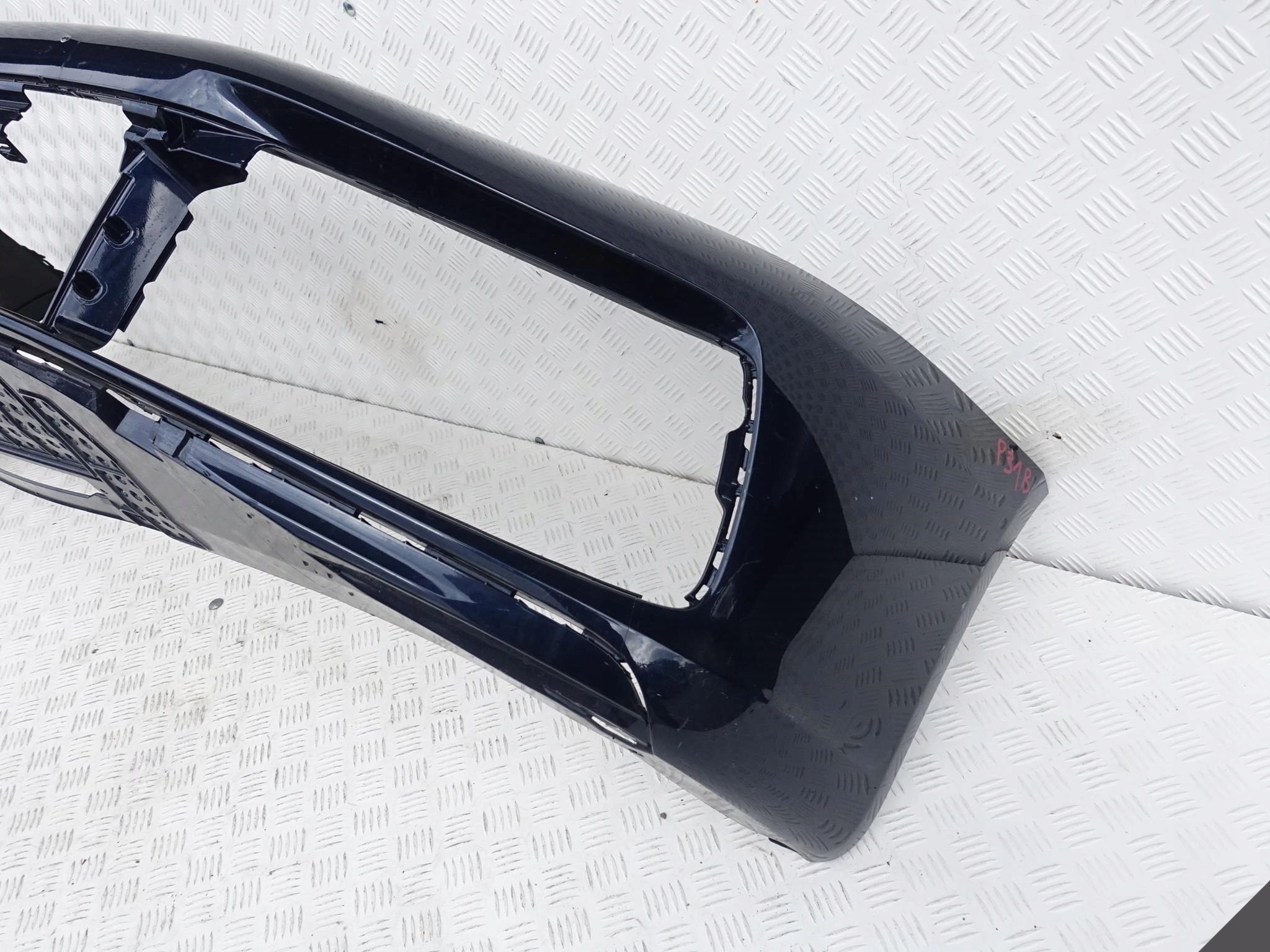 PORSCHE 911 992 CARRERA 19- bumper front B.LADNY