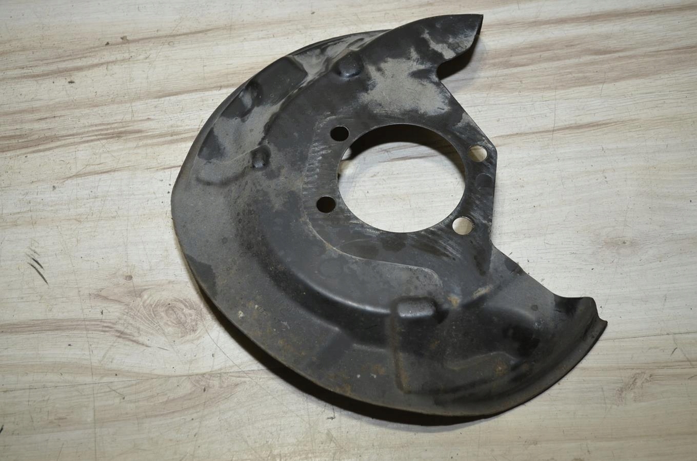 Blende Abdeckung tarczy rechts heck Renault Kadjar