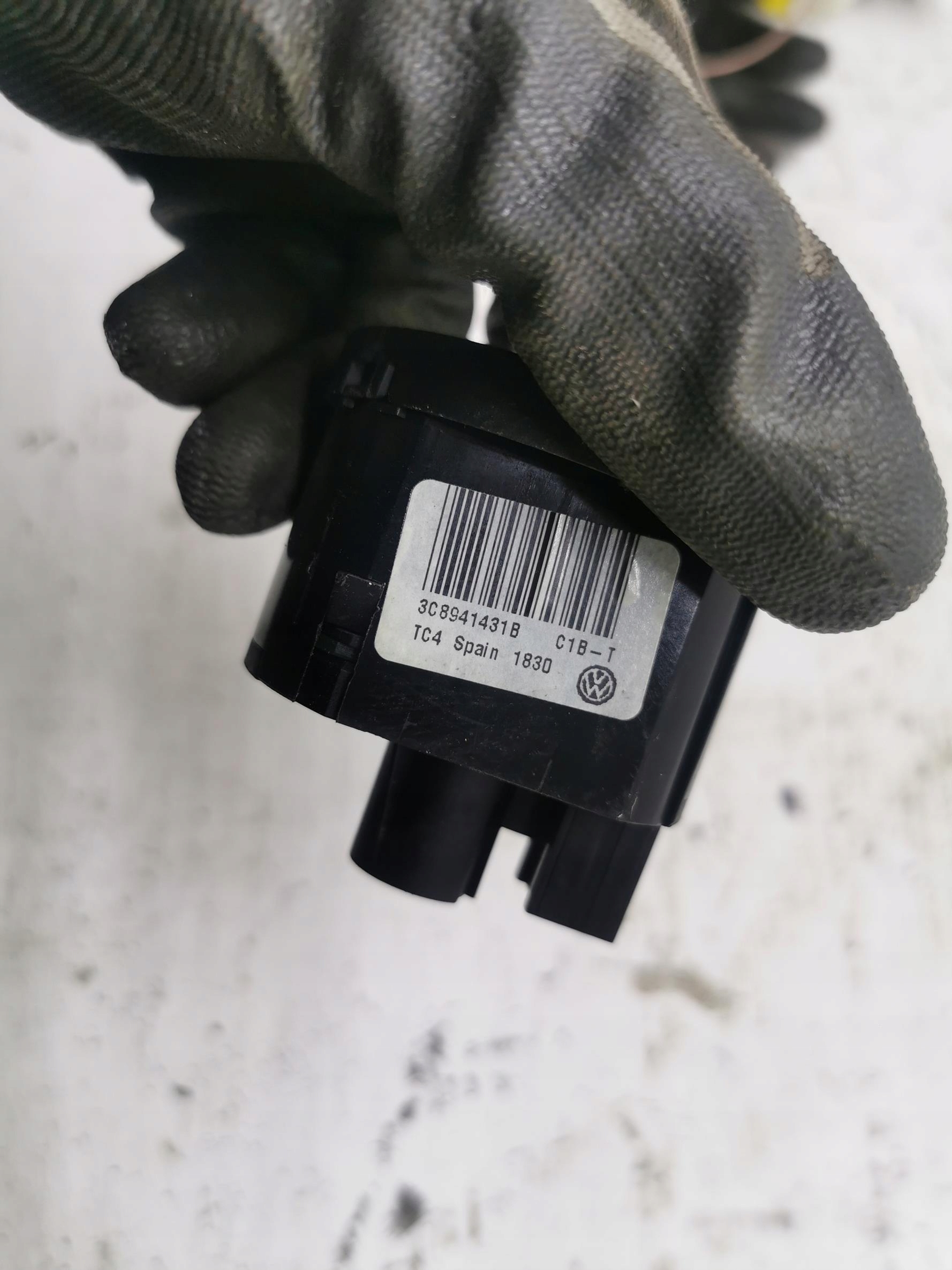 interruttore luci VW TIGUAN e 5N 3C8941431B 07-16