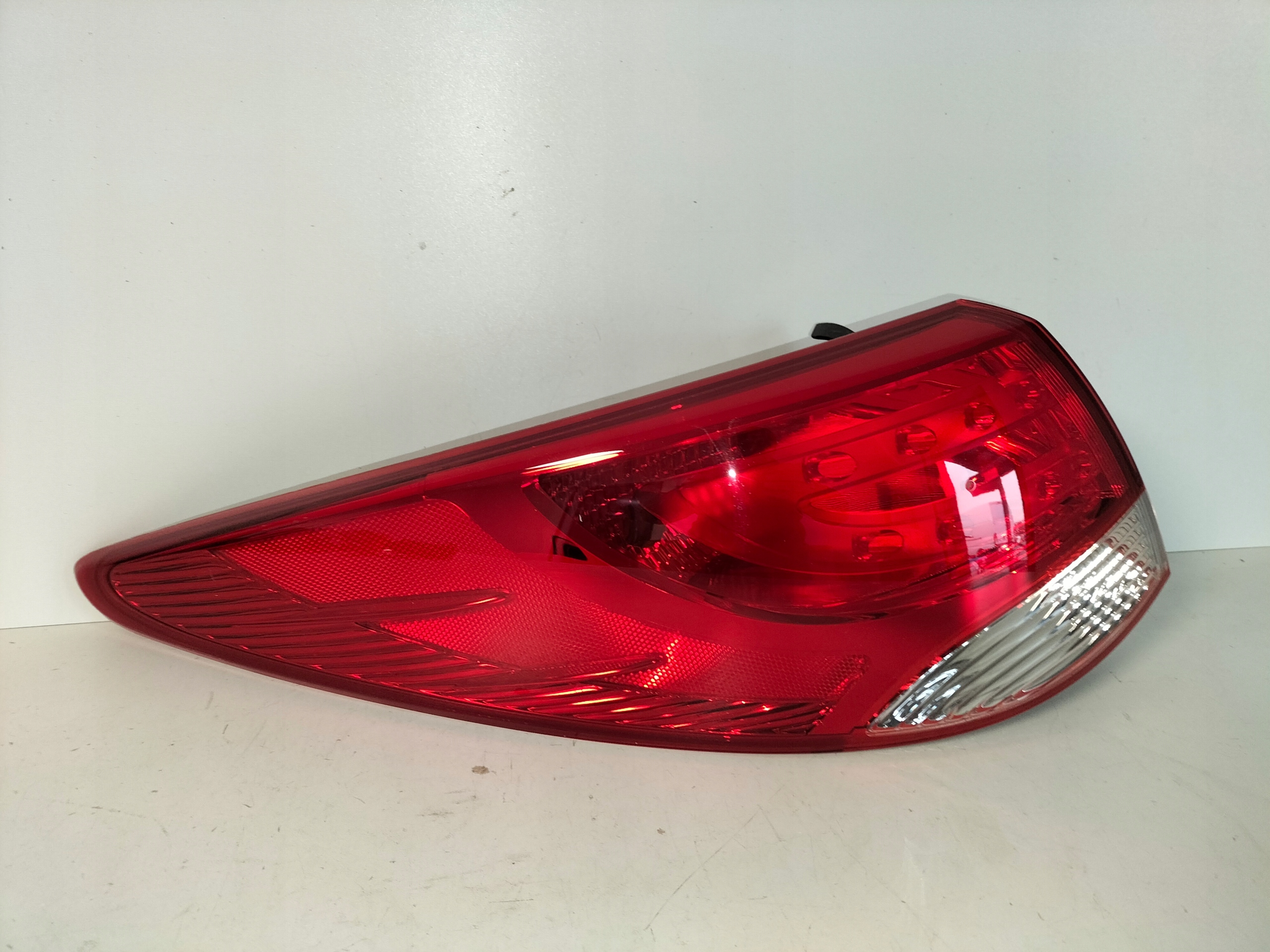 light rear rear part left HYUNDAI IX35 09-13