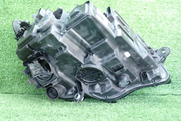 VW T6.1 T6 LIFT 19- reflektor left light left for puszke