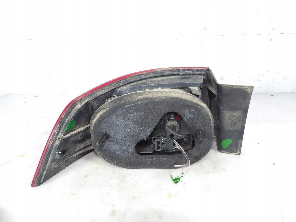 RENAULT LAGUNA II LIFT LIFTBACK light rear part right