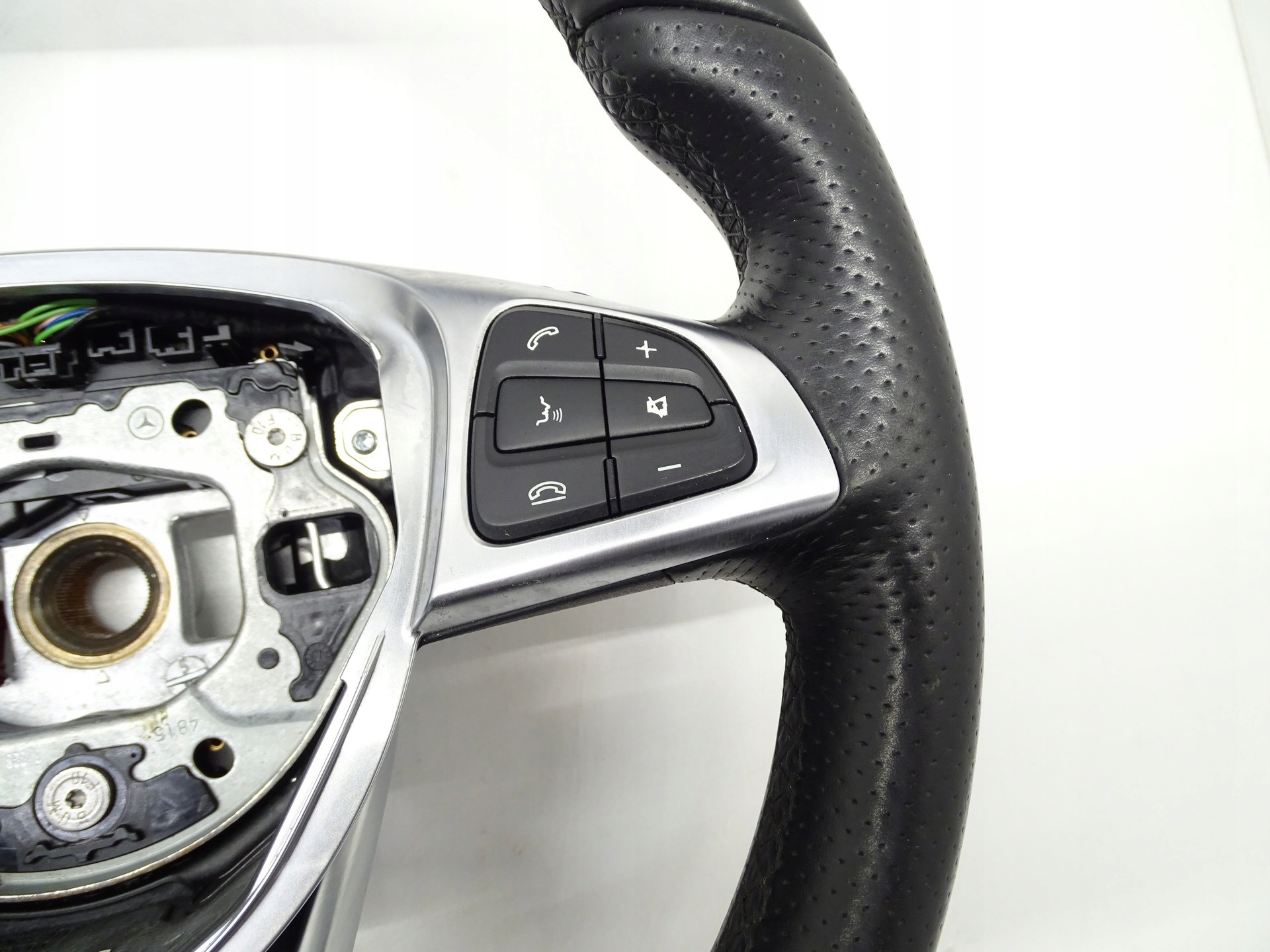 lenkrad MULTIFUNKCJA Leder AMG MERCEDES C W205 A0004603703