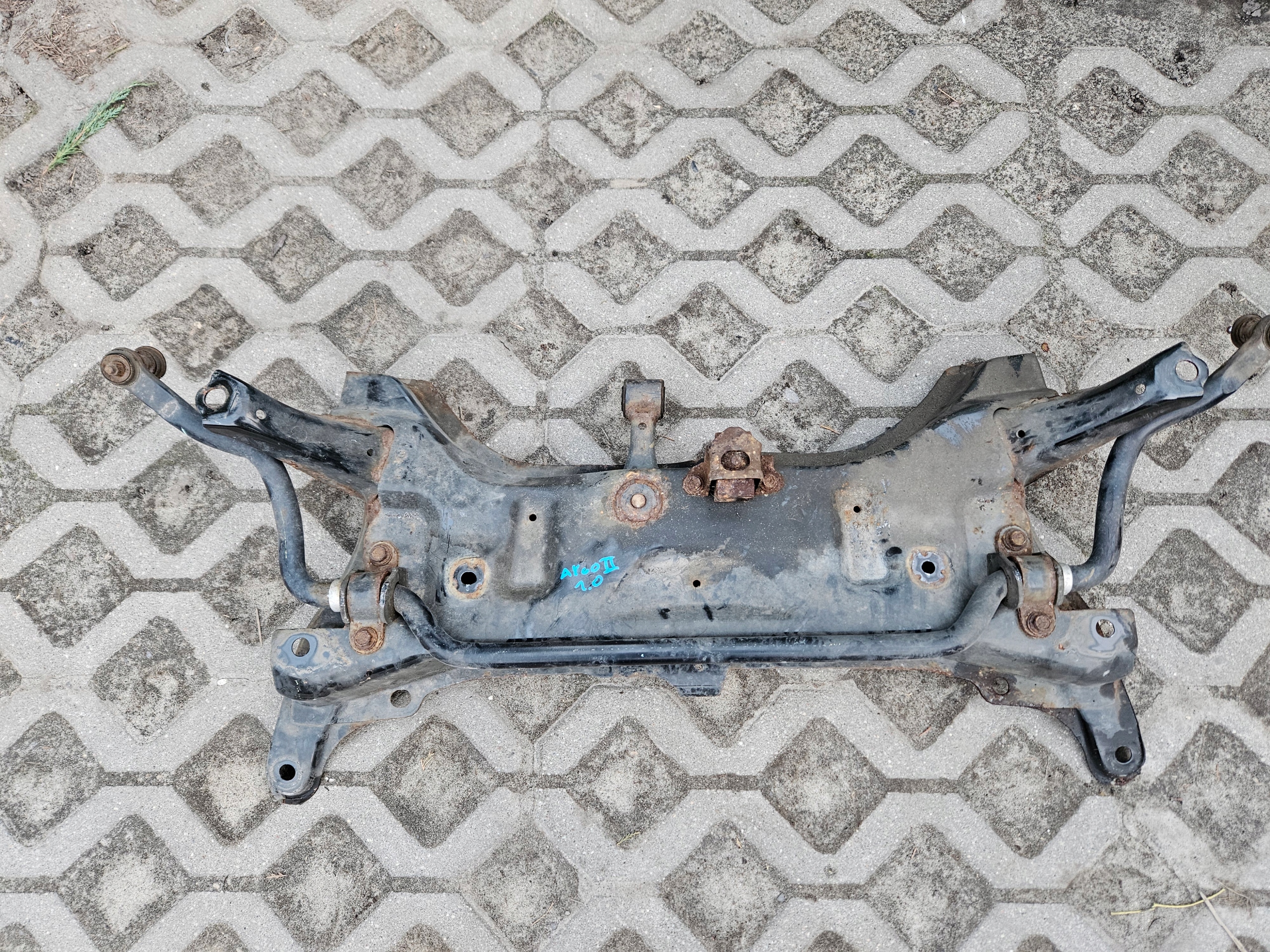 Toyota AYGO II 14-22 1.0 SANKI WÓZEK ZAWIESZENIA