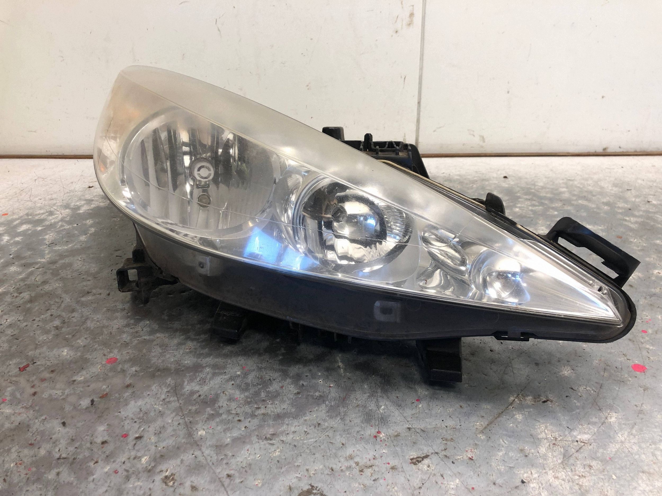 light right front PEUGEOT 207 9649986180