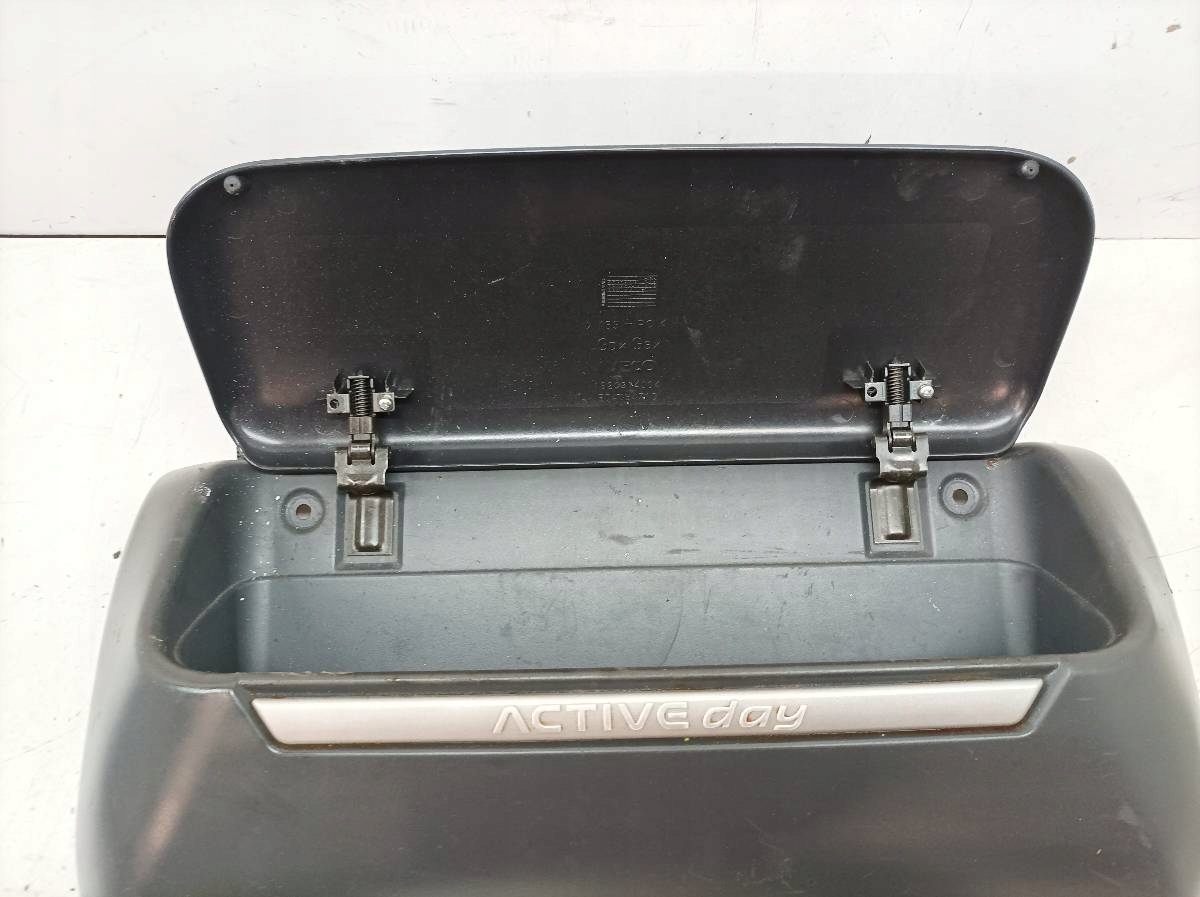 Handschuhfach des Beifahrers Abdeckung, Hutablage Iveco Stralis