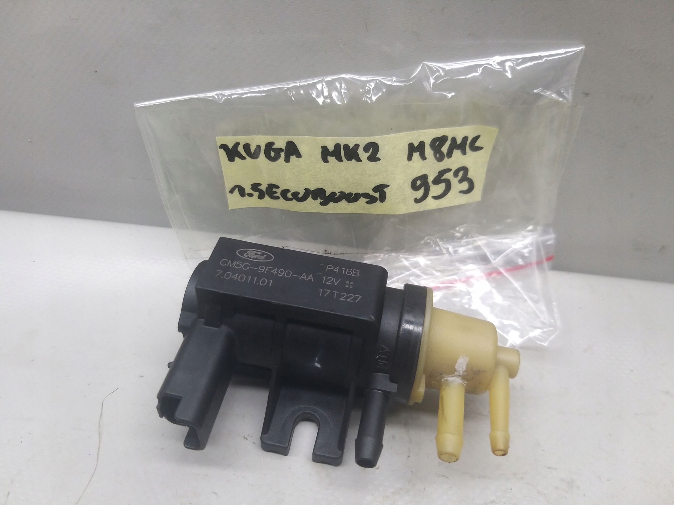 клапан давления 1.5 M8MC KUGA MK2 Focus MK3 c-max CM5G-9F490-AA
