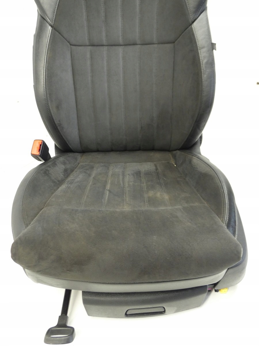 seat left front front driver´s ALCANTARA SKODA SUPERB III 15R