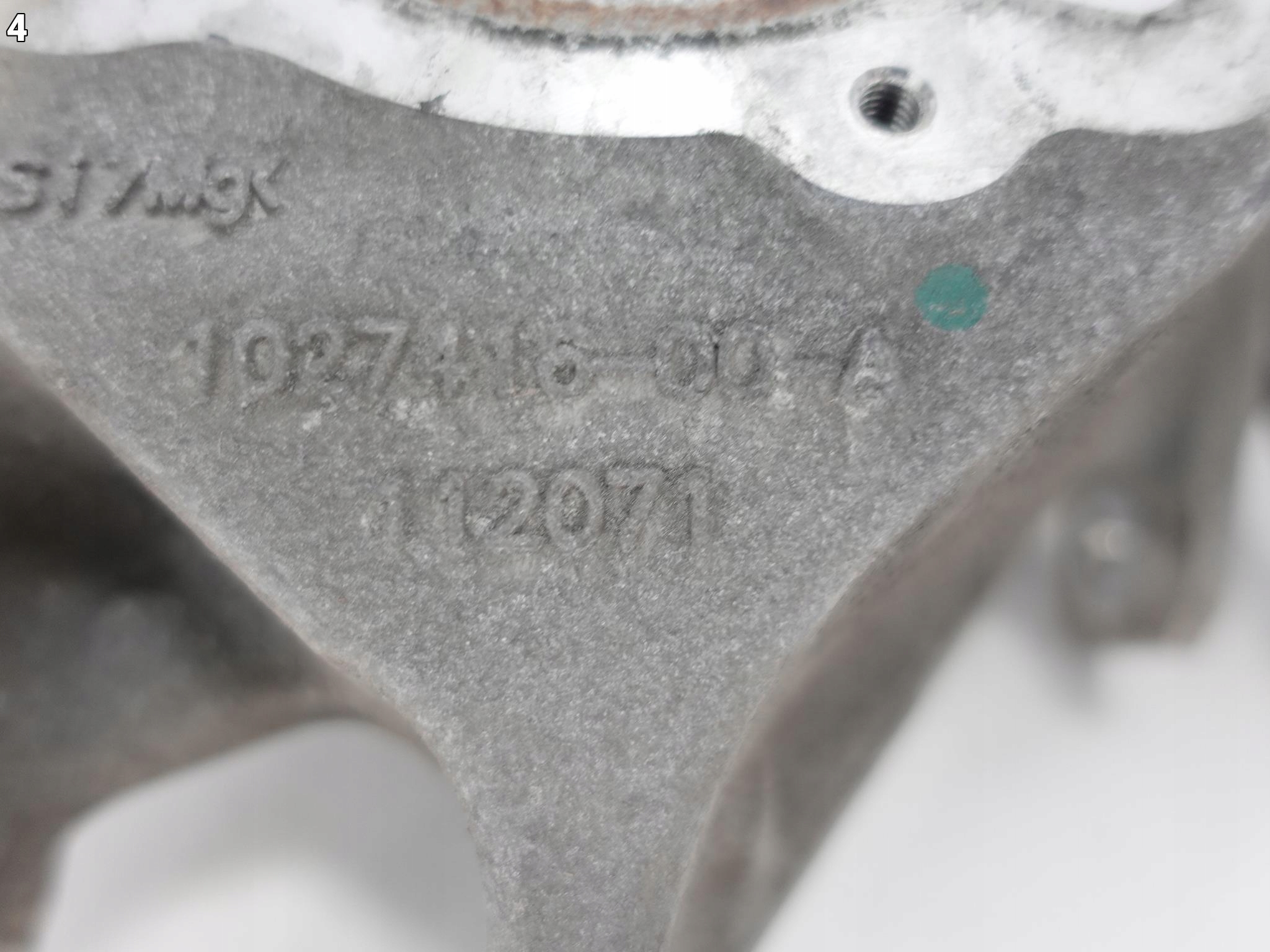 TESLA MODEL X čepu otoč pravá záď