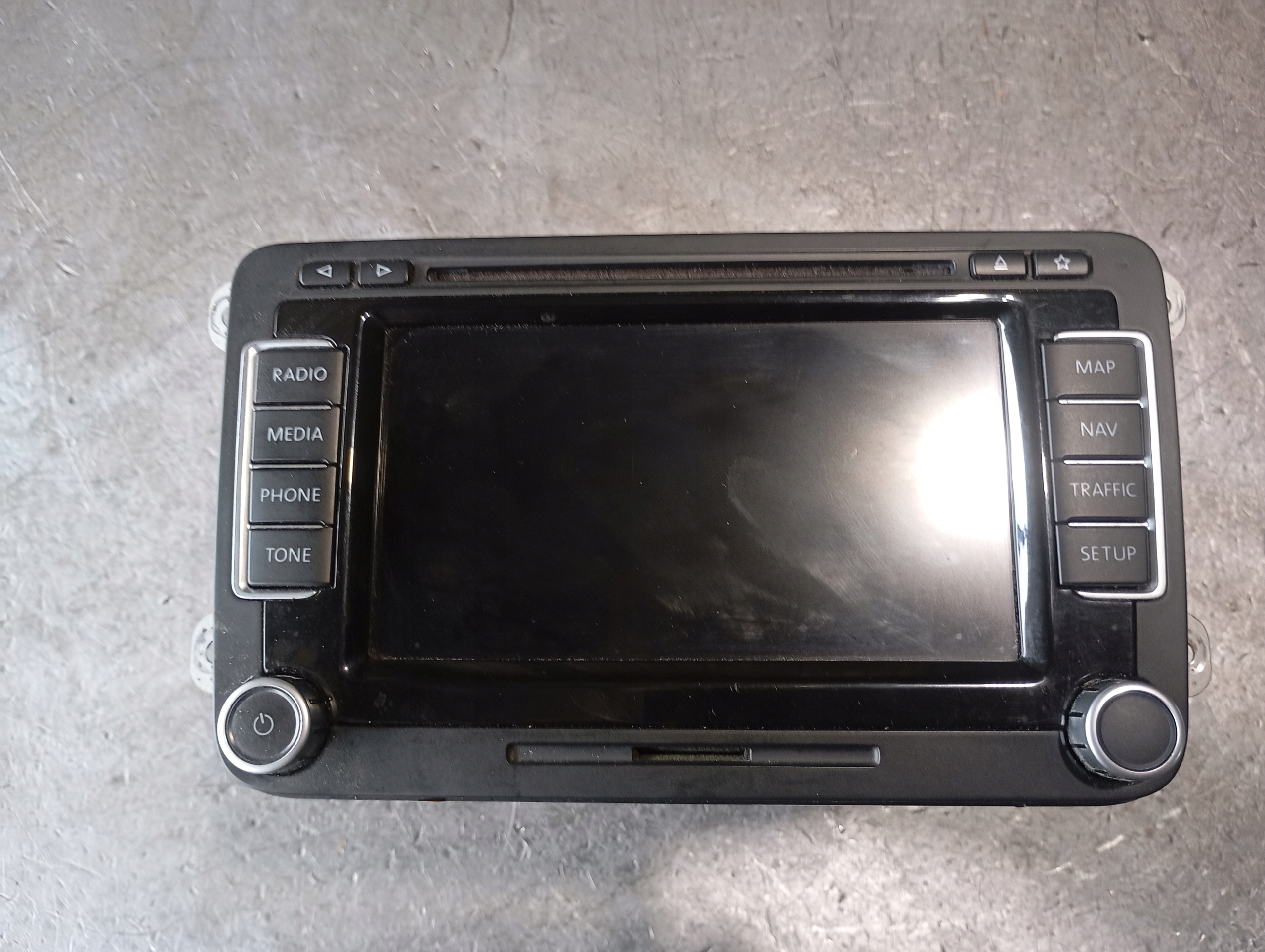 радио CD vw Passat CC 1T0035680C