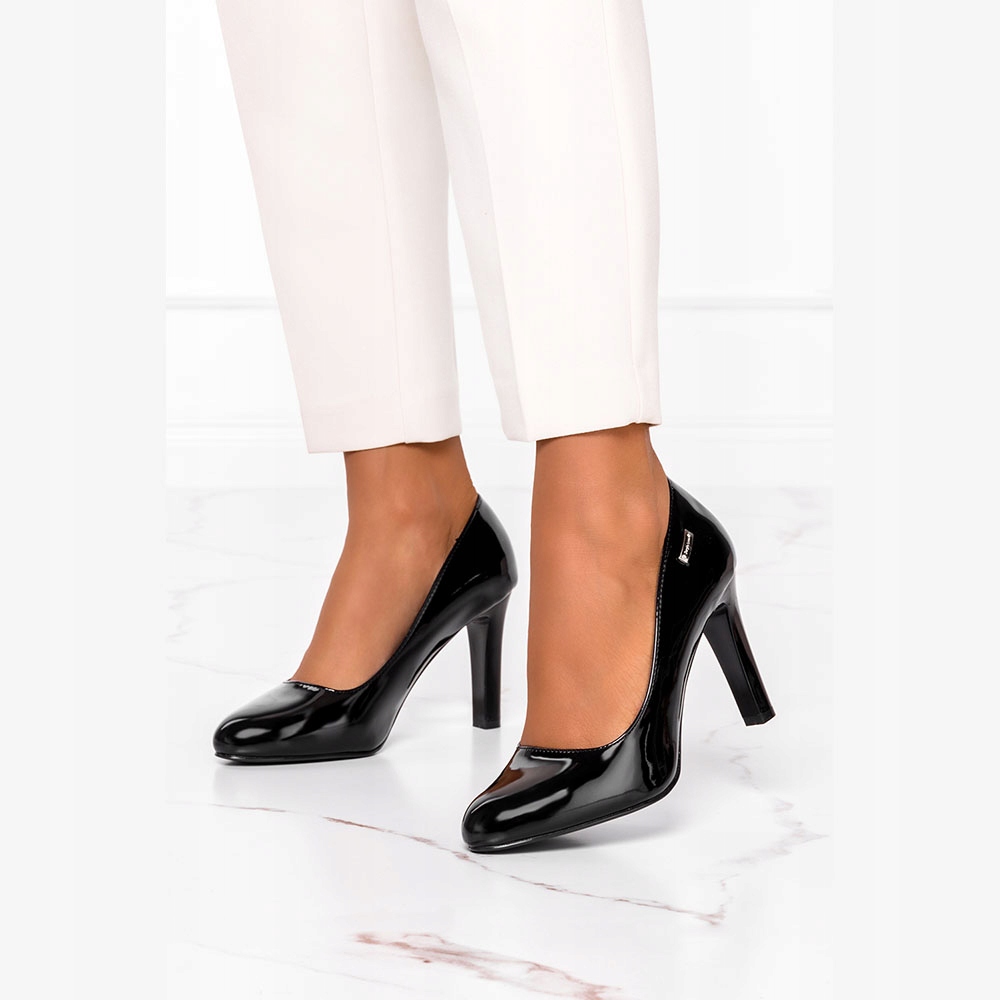 CZÓŁENKA DAMSKIE LAKIEROWANE WKŁADKA SKÓRA SŁUPEK Płeć kobieta