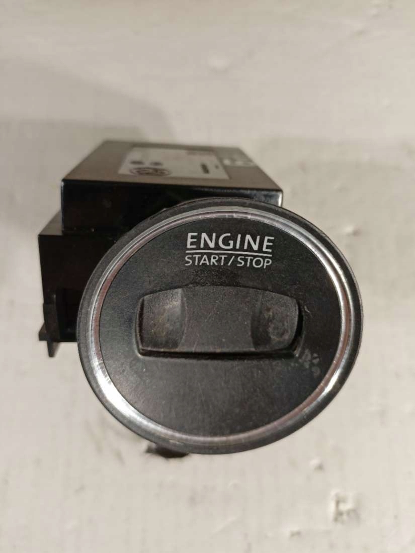 ignition Volkswagen Passat CC r2010