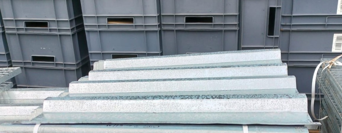 BLACHA TRAPEZOWA ARKUSZ 86/79CM ,GR. 0,5MM Marka bez marki