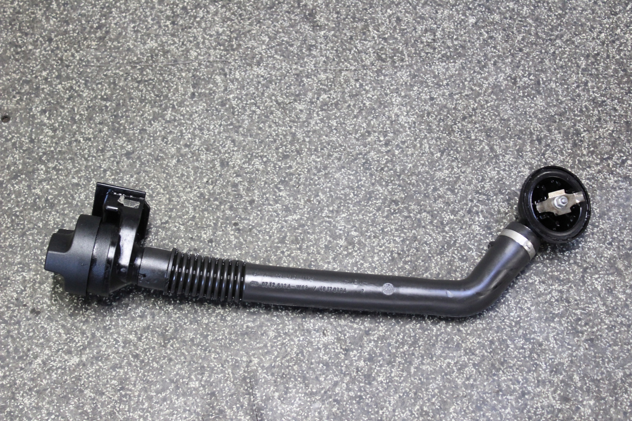 651955 A6510100169 - MERCEDES SPRINTER 2.2 CDI 651 МАСЛЯНЫЙ КОЛПАЧОК