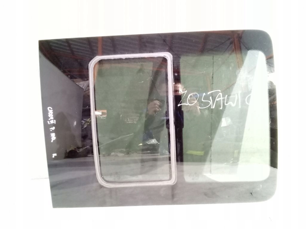 VW Caddy III 3 window right rear part bodywork przesuwna