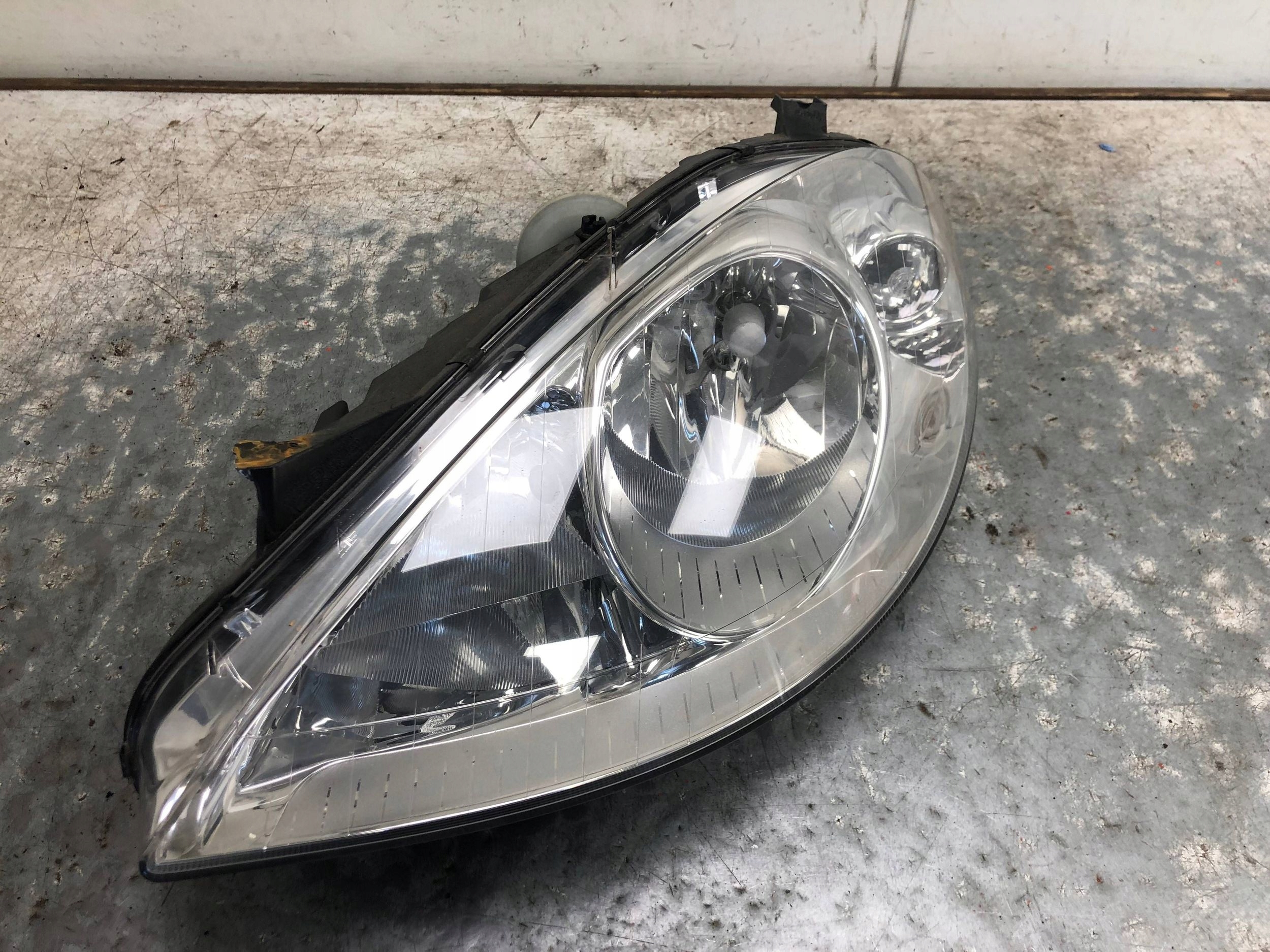 light left front MERCEDES W169 A1698200161
