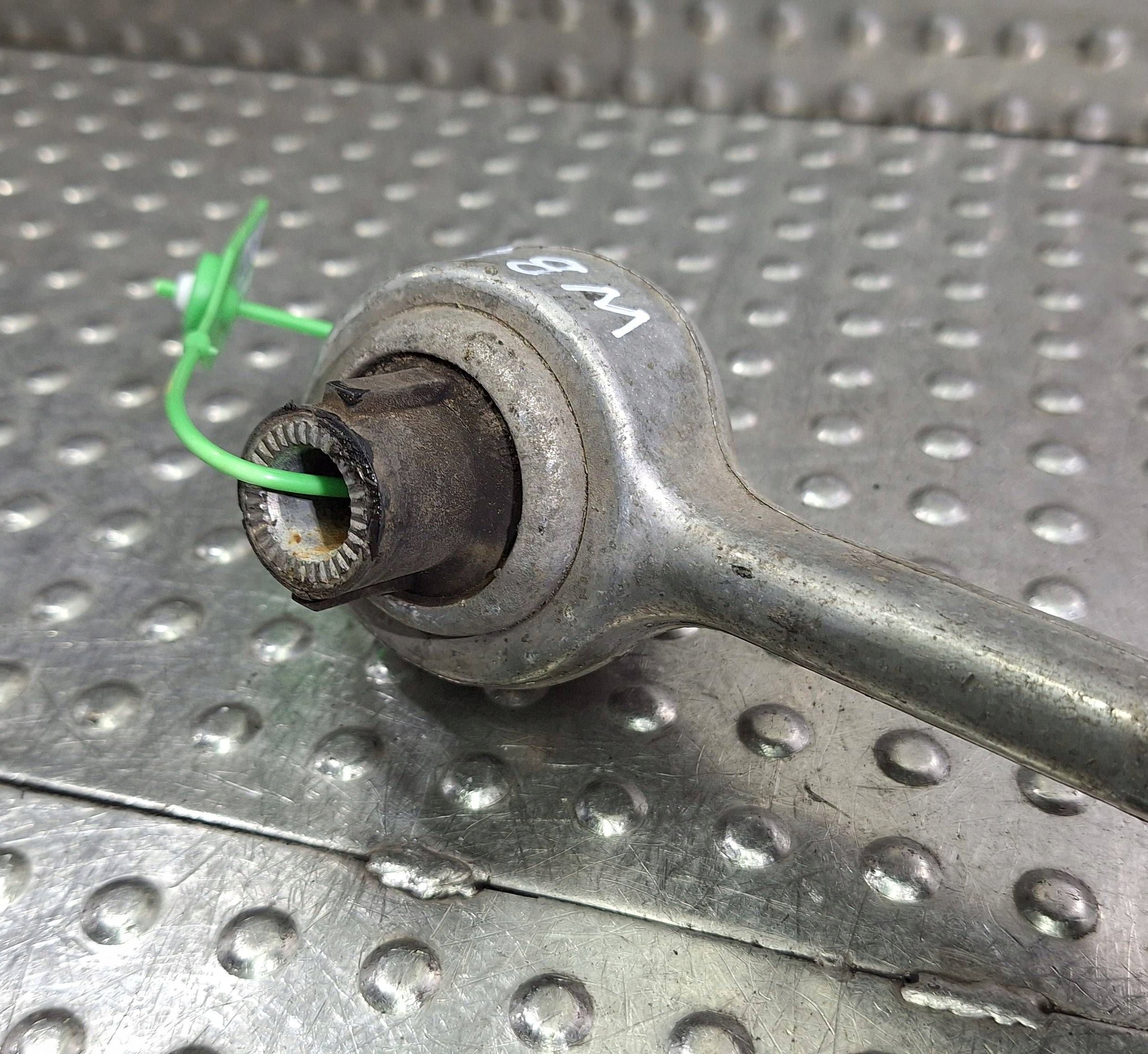 arm left front 6763699 BMW E81 E82 E87 E88 E90 E91 E92 E93