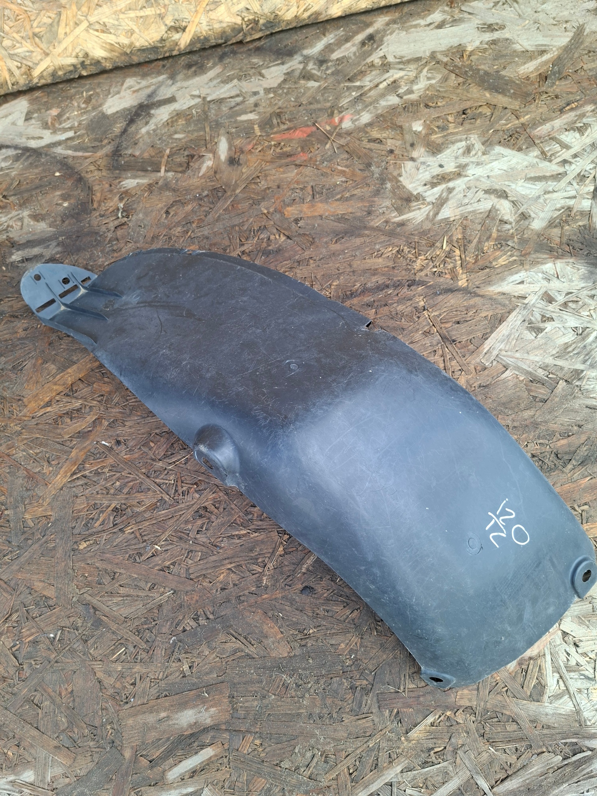 mudguard rear part rear. left HYUNDAI I20 86823-1J000