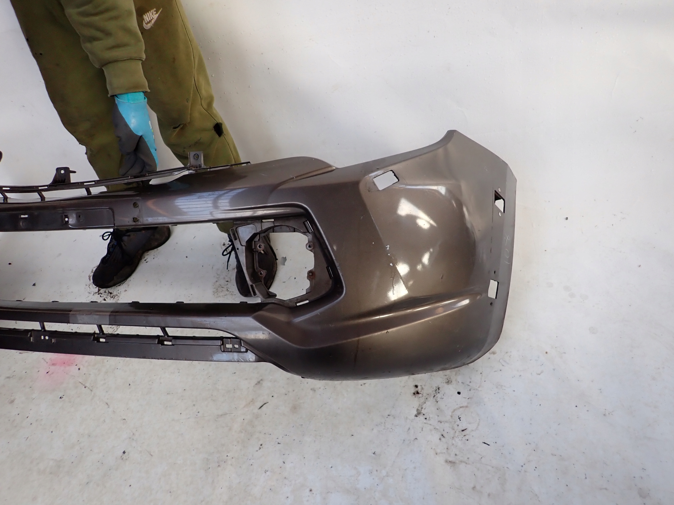 MITSUBISHI L200 V 5 15-19 bumper front front