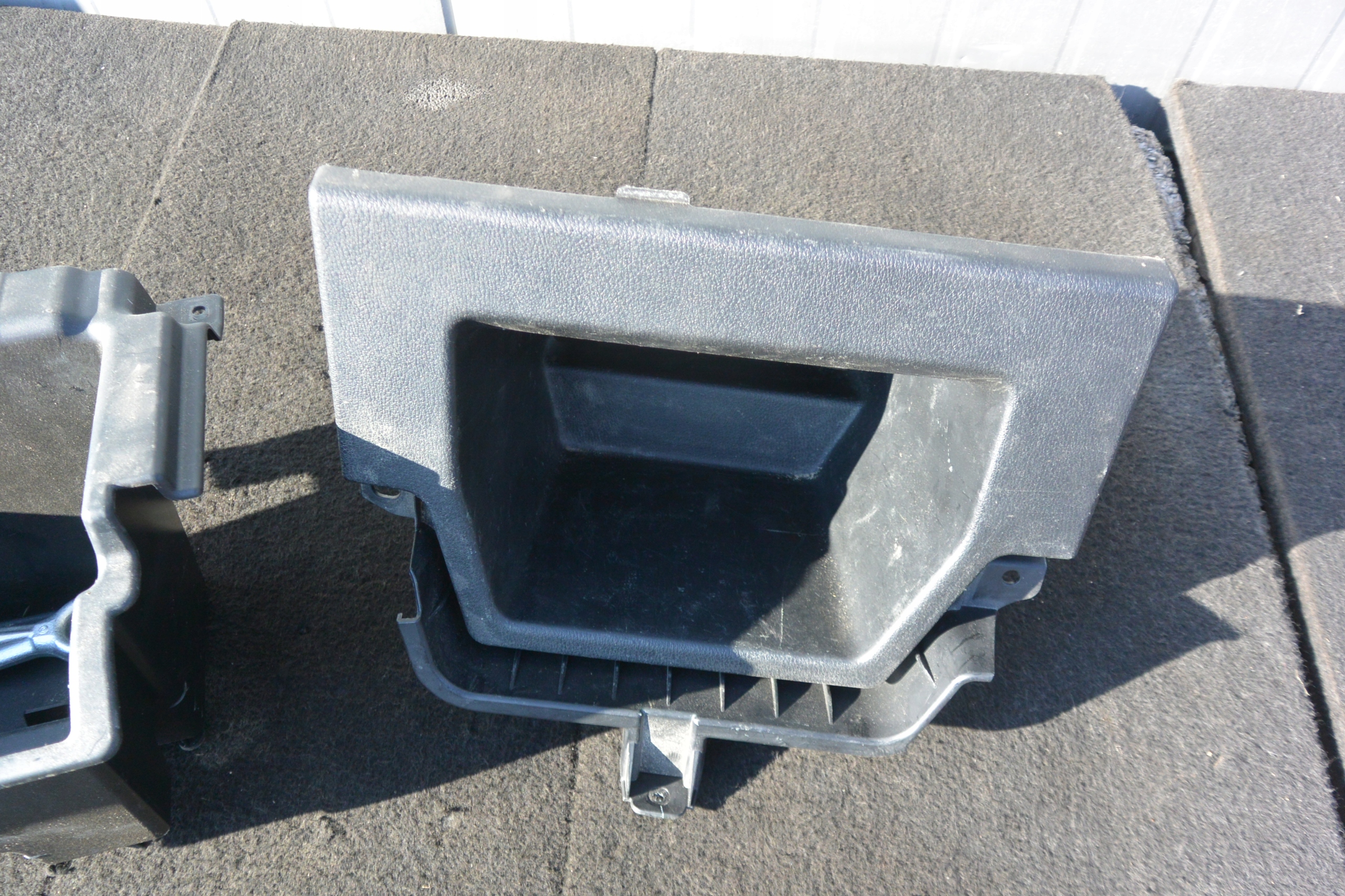 boot floor well passenger compartment tow BMW X3 F25