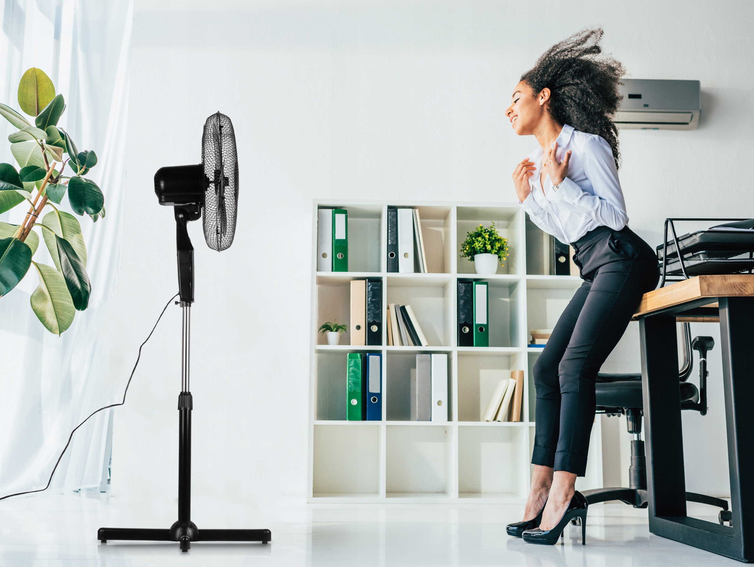 WENTYLATOR STOJĄCY PODŁOGOWY MOCNY DOMOWY OSCYLACJA TIMER PILOT Rodzaj wentylatora podłogowy