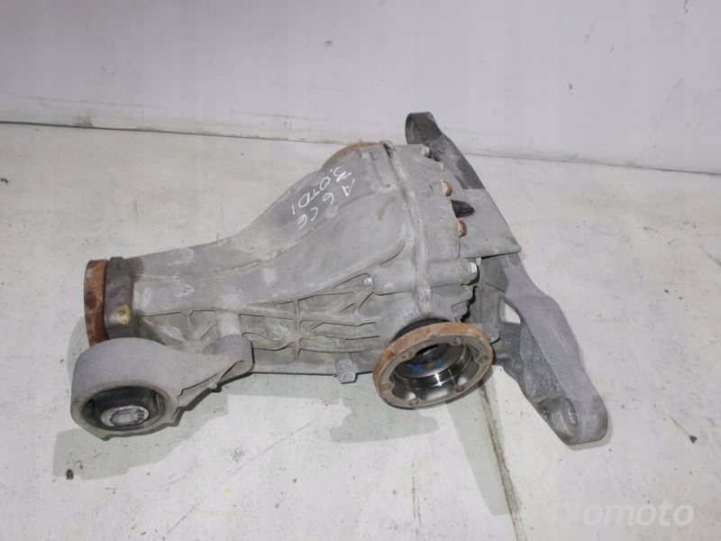 AUDI A6 C6 2.7 3.0 TDI V6 diff differential rear part AUTOMAT