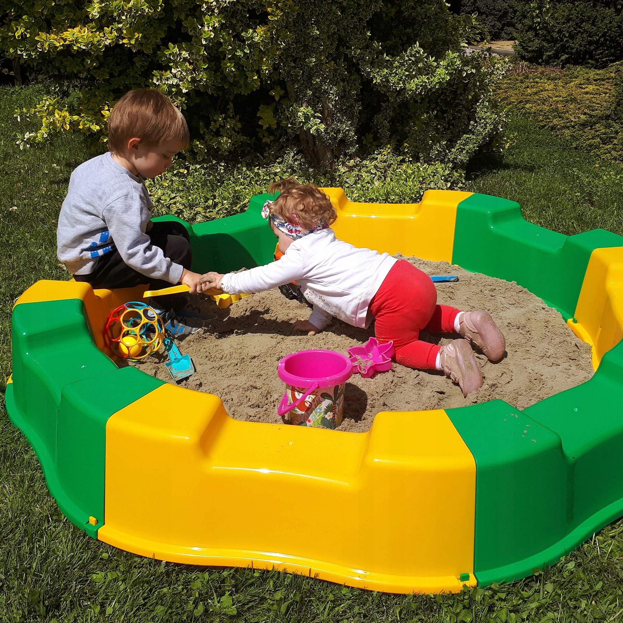 DUŻA PIASKOWNICA PLASTIKOWA ZABAWKI DO PIASKU BAŃKI MYDLANE SUCHY BASEN Kod producenta PIASKOWNICA ZAMYKANA PLASTIKOWA PLANDEKA