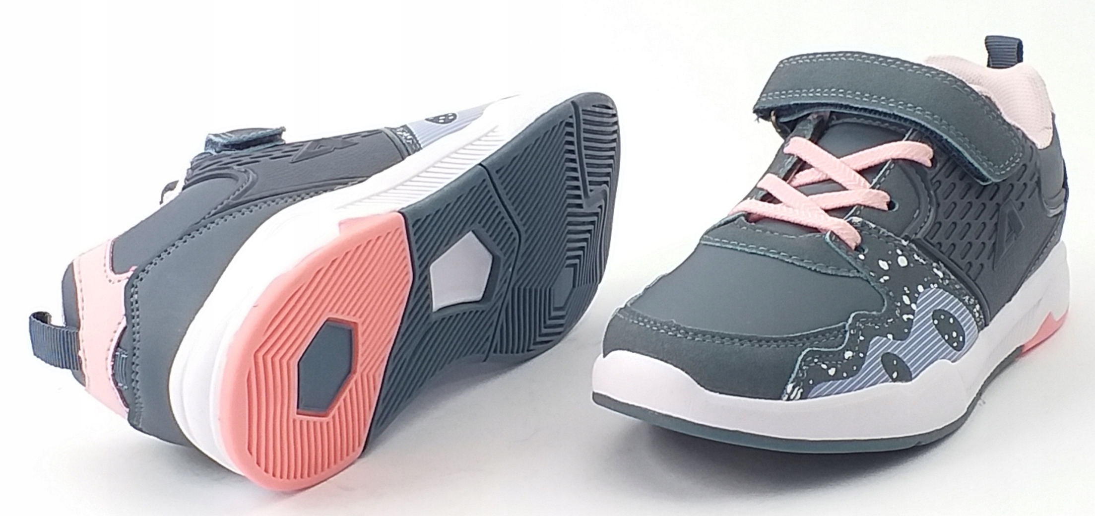 AMERICAN CLUB BS26 ADIDASY SPORTOWE BUTY RZEP 33 Bohater Inny