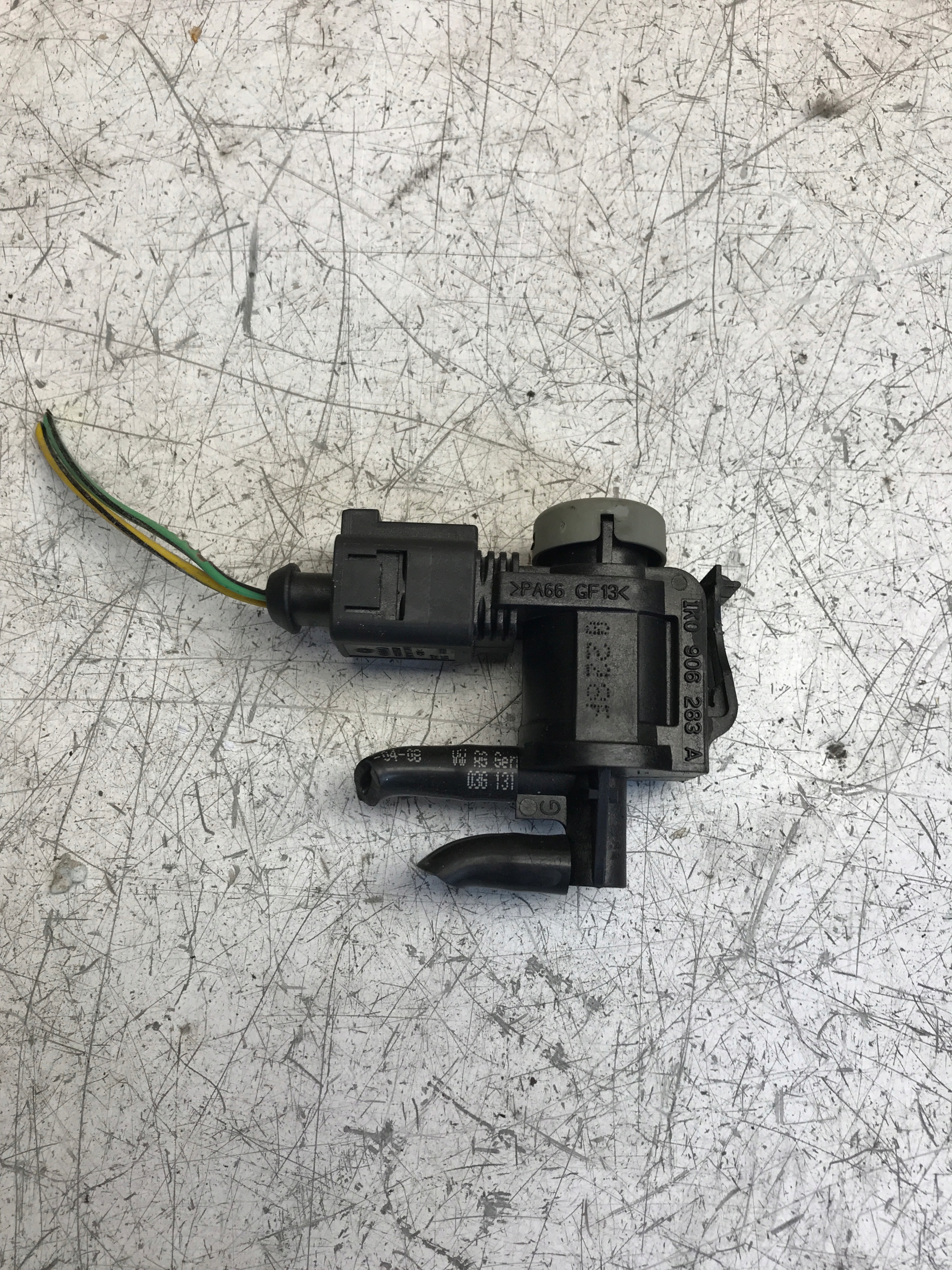 Sensor Unterdruck VW SKODA AUDI 1K0906283A