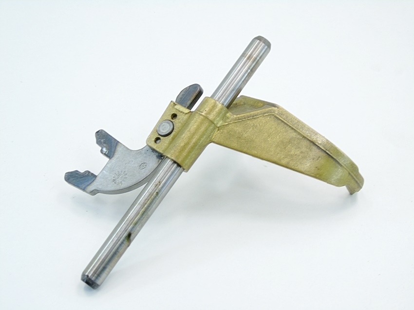 WIDEŁKI SKRZYNI BIEGÓW DRW GOLF 4 BORA LEON OCTAVIA 1.9 TDI 02M311562D Producent części Volkswagen OE