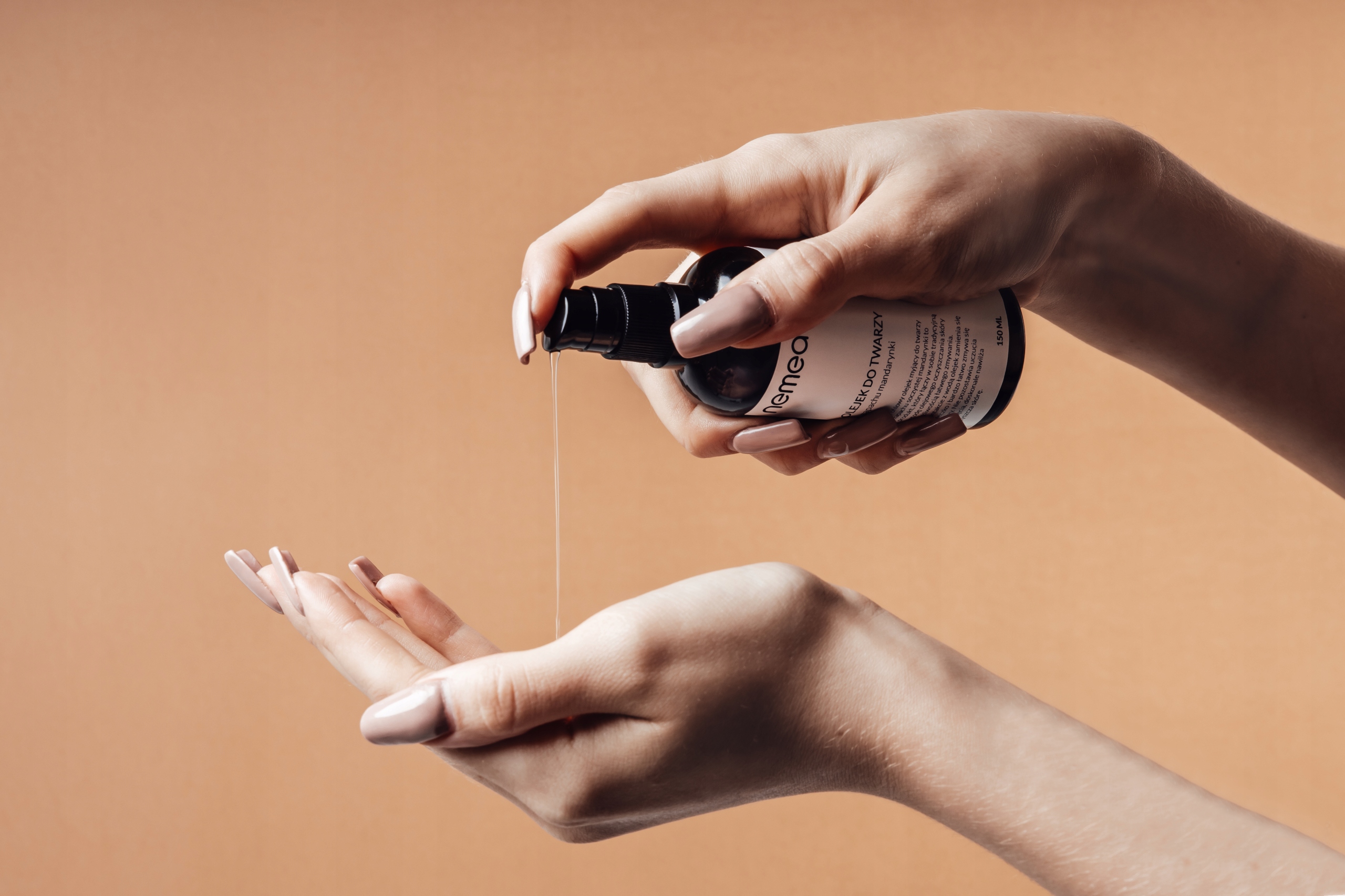 100% WEGAŃSKI HYDROFILOWY NATURALNY OLEJEK MYJĄCY DO TWARZY MANDARYNKA Marka inna marka