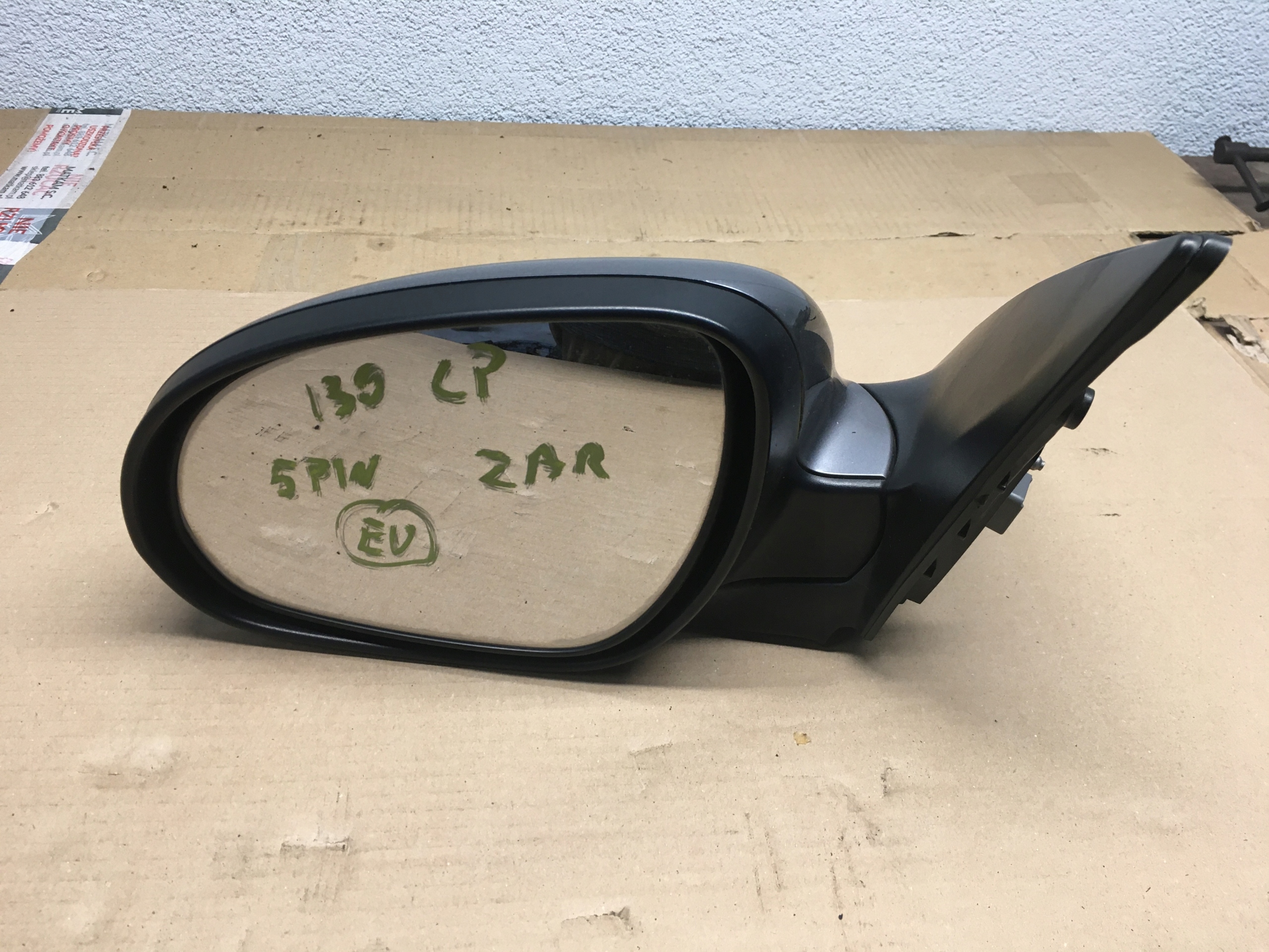 HYUNDAI I30 I 07-12 LUSTERKO LEWE EUROPA 5PIN ZAR