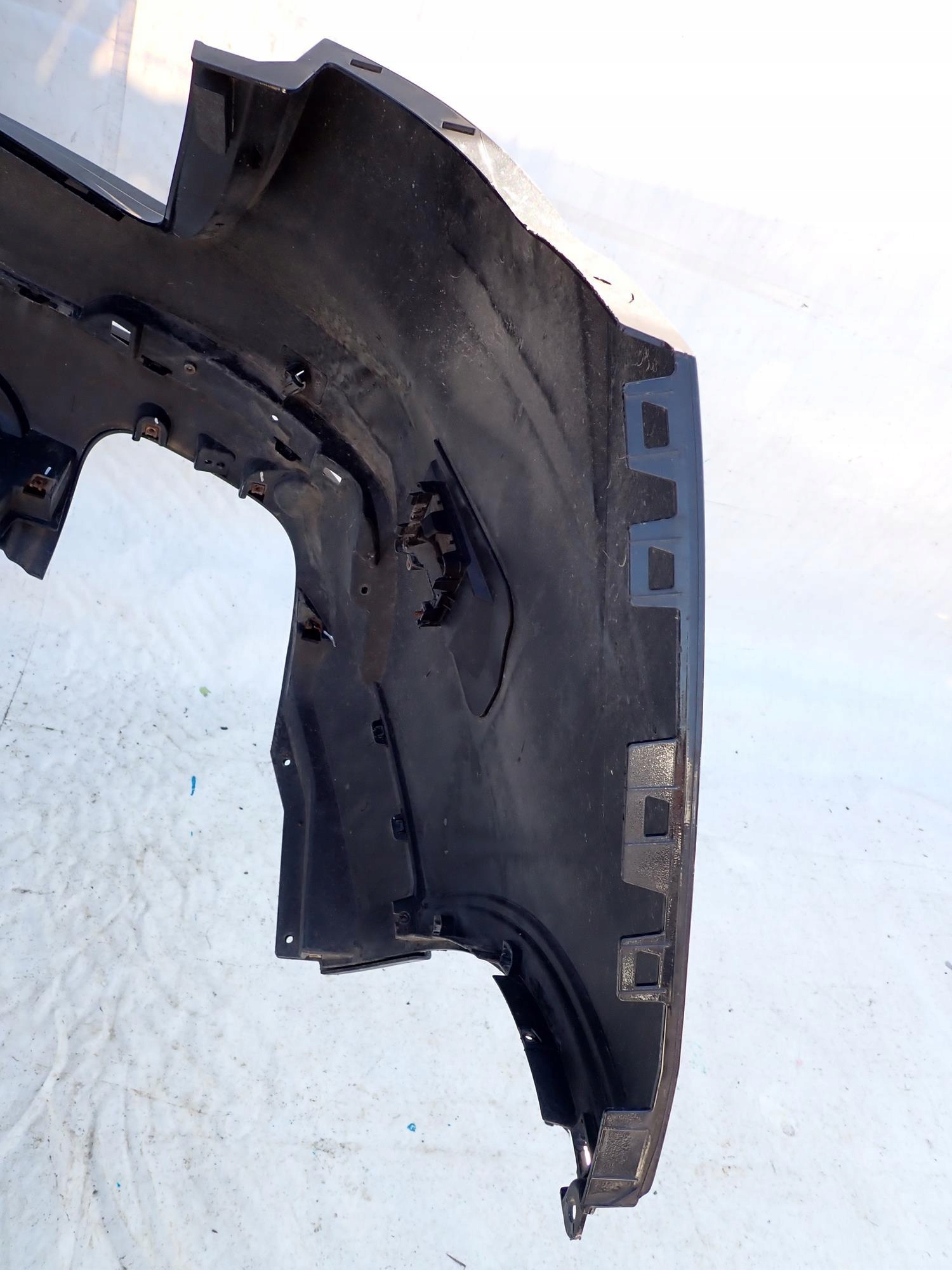 MASERATI LEVANTE 16-> bumper rear part rear PDC