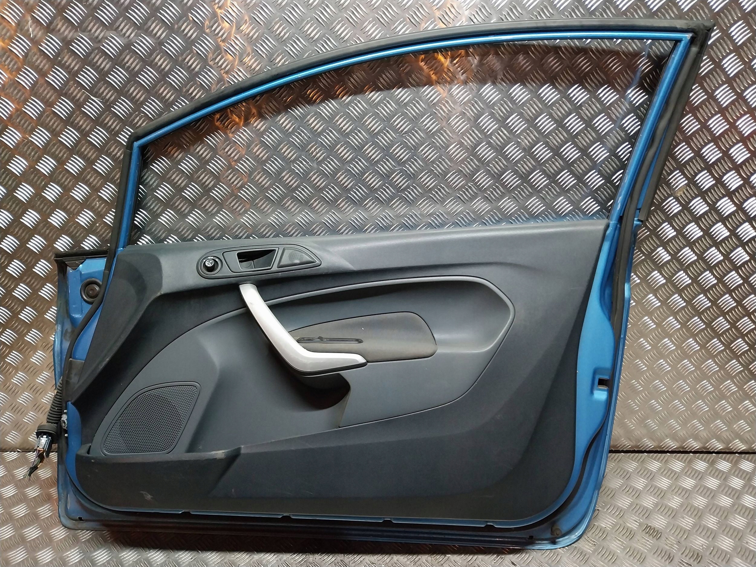 Tür rechts FORD FIESTA MK7 3D 07