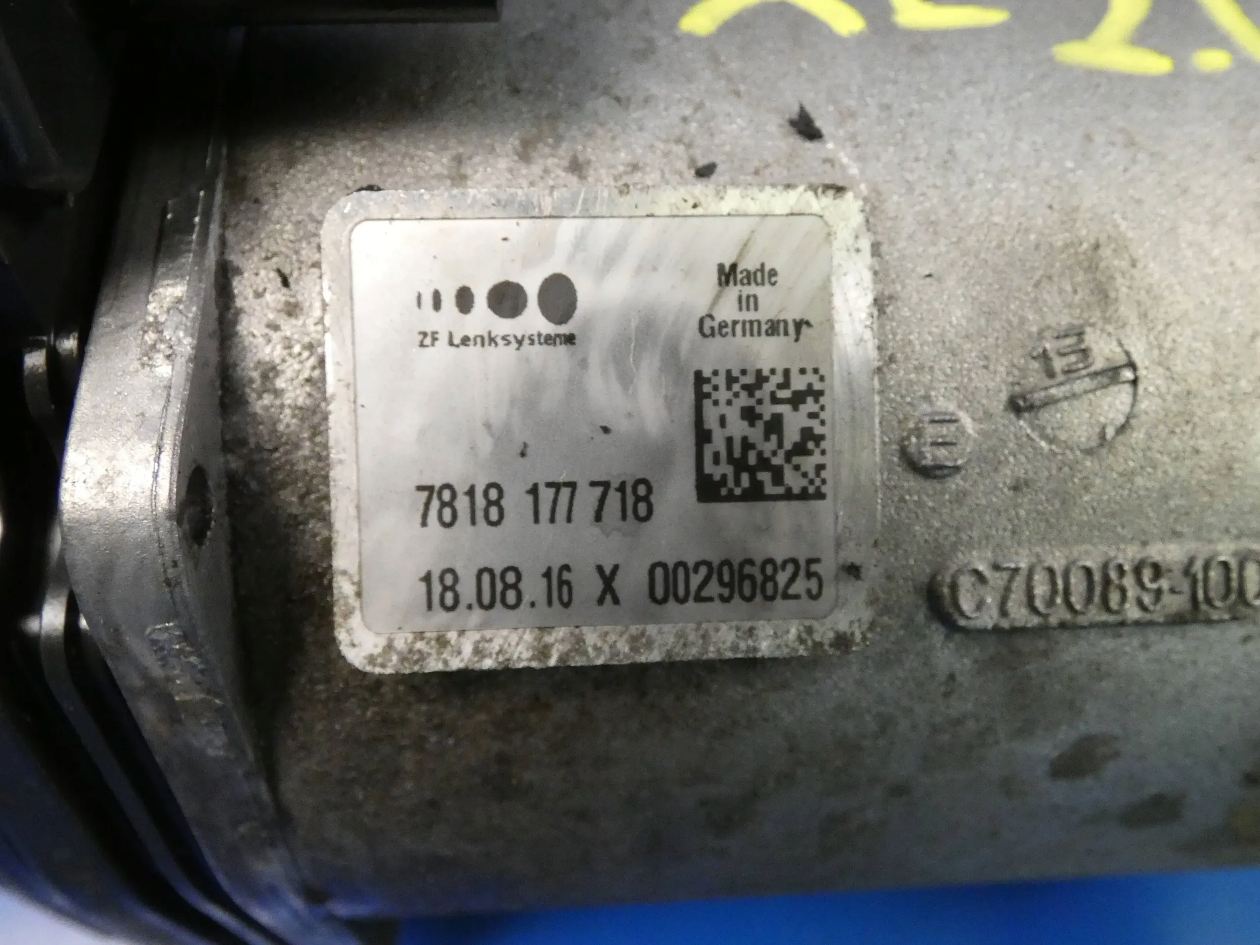 Jaguar XE X760 SILNIK MAGLOWNICY WERSJA ANGIELSKA Producent części Jaguar OE