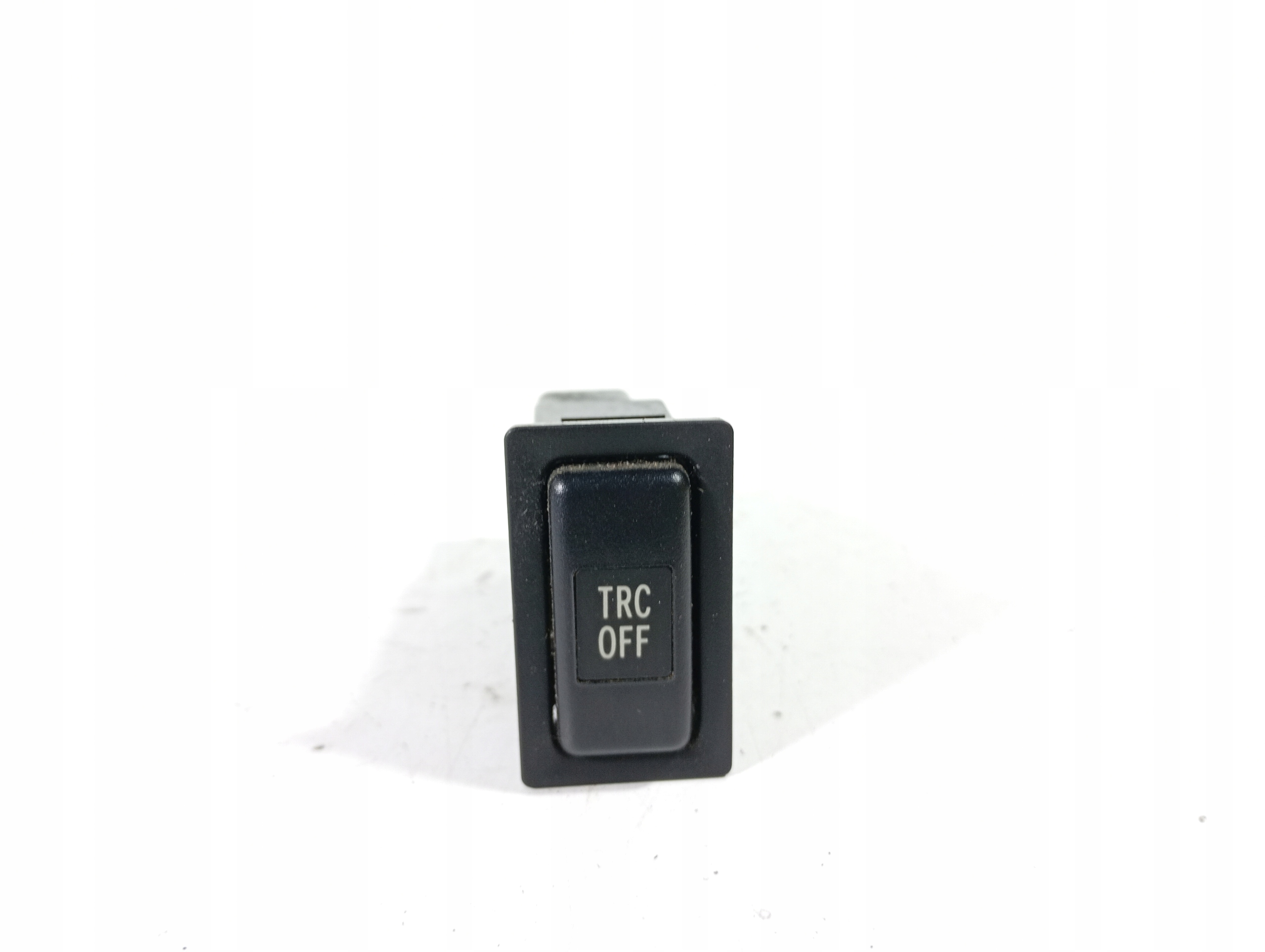 Toyota Avensis T25 03-09 switch switch button TRC- OFF OE TR8801