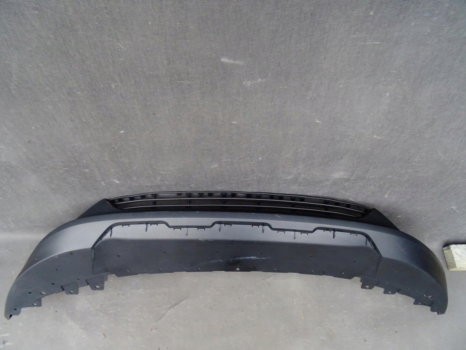 J7BB-17F775-A - FORD KA PLUS ACTIVE СПОЙЛЕР В БАМПЕР ПЕРЕДНИЙ