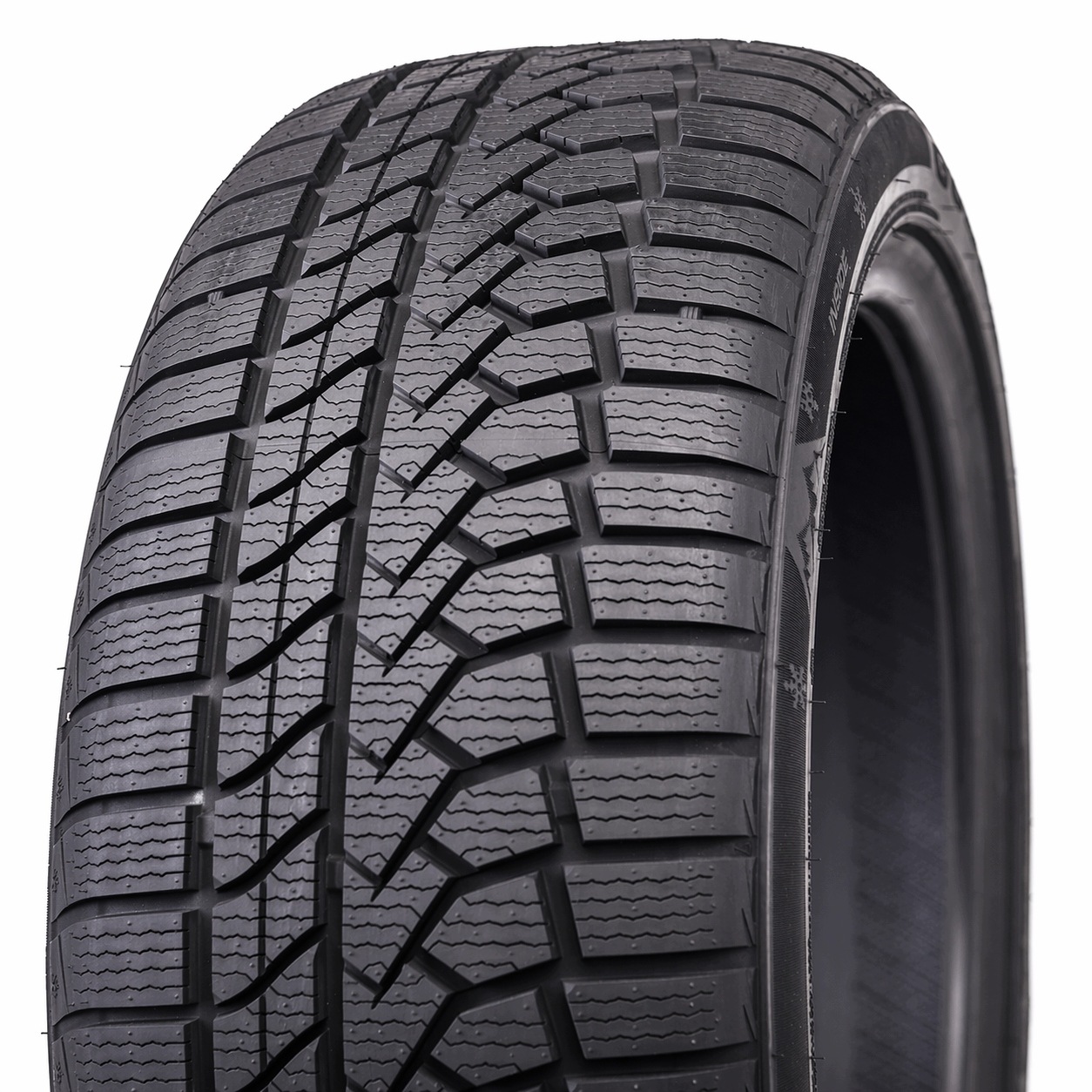 4x Opony Zimowe 225/50R18 Goodride ZuperSnow Z-507