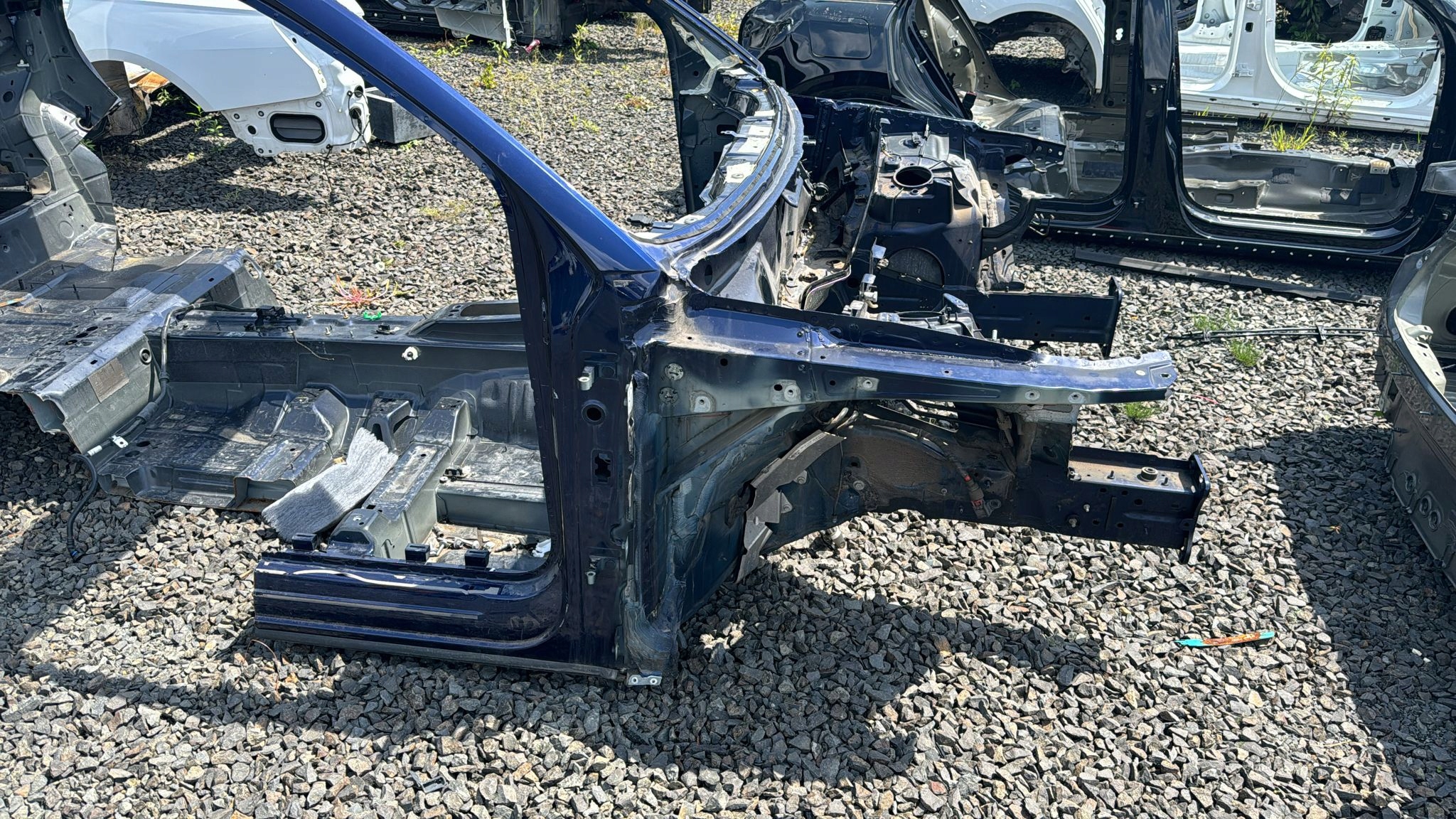 AUDI Q5 Sq50a ЧЕТВЕРТЬ ПРАВА ПЕРЕДНЯЯ ПЕРЕД ПРАВА Lx5h НАВАРРО BLUE