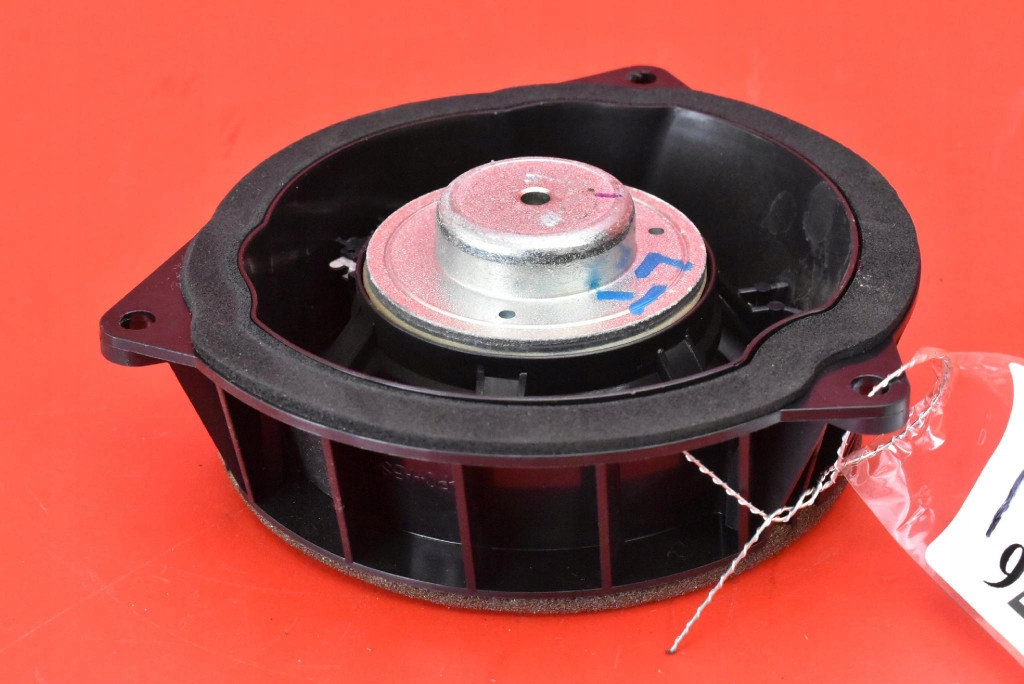 speaker left rear part 9286367 BMW X5 F15 13-18
